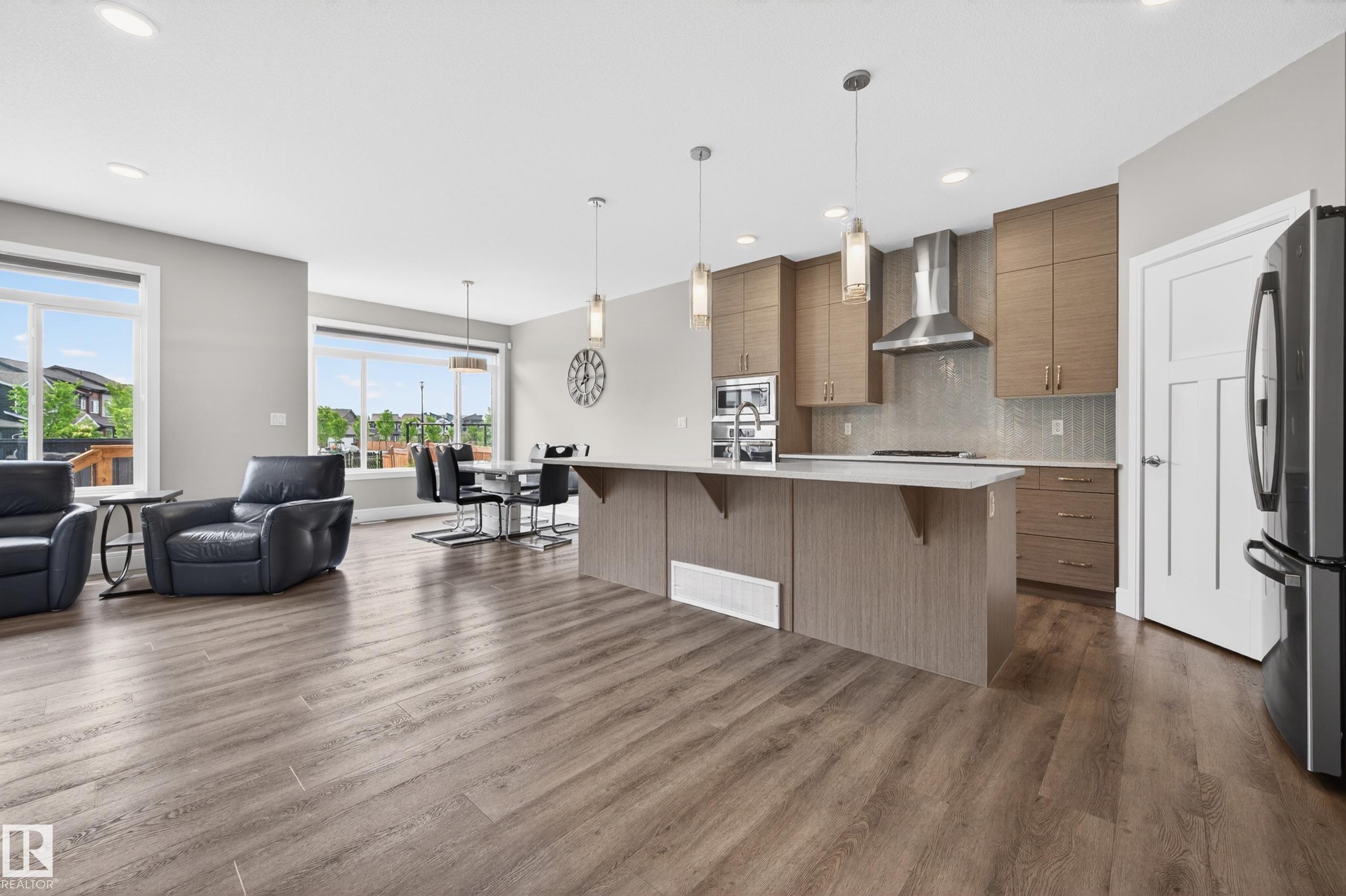 2083 Price Landing SW, Paisley, Edmonton