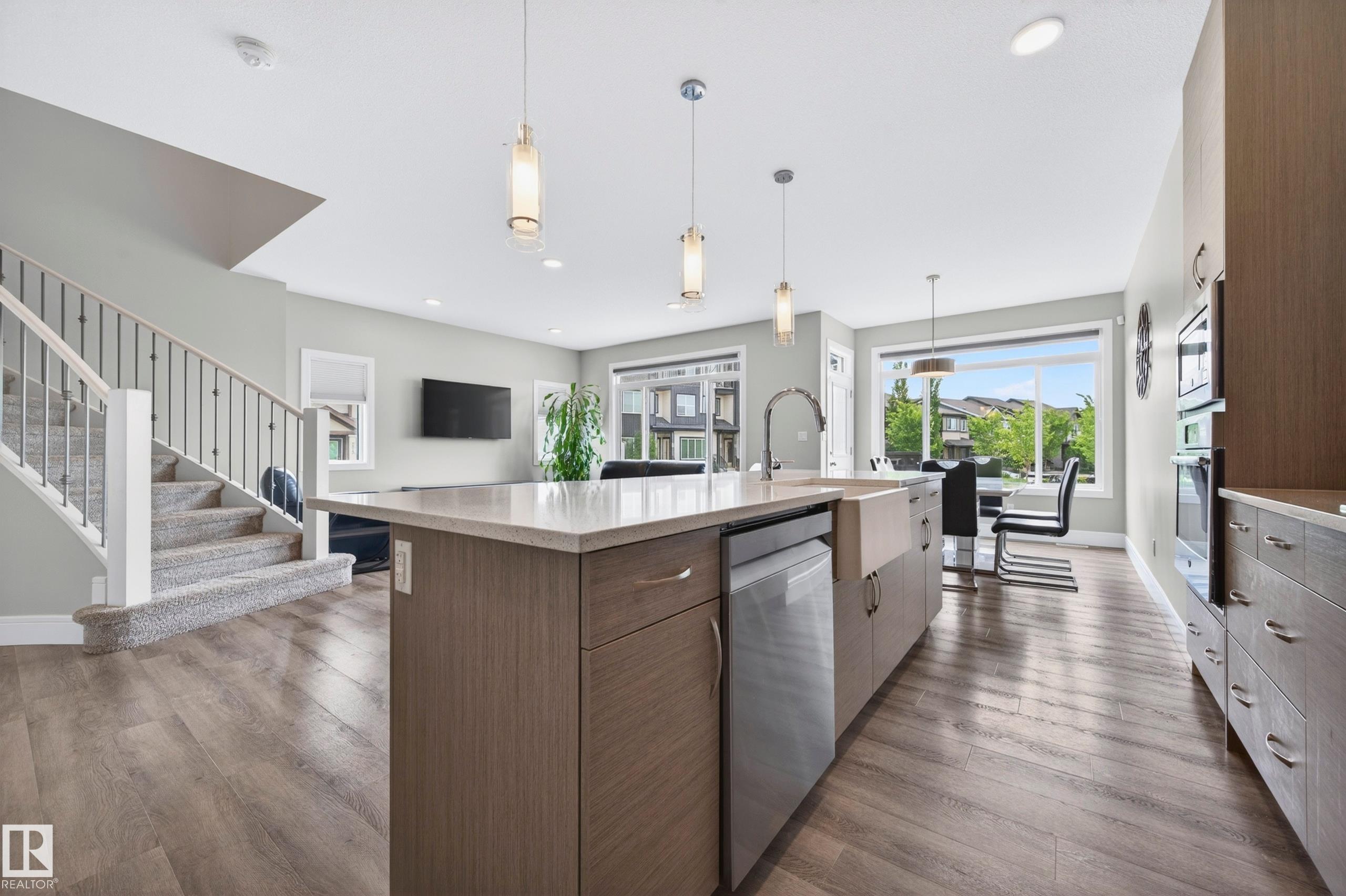 Photo 8 at 2083 Price Landing SW, Paisley, Edmonton