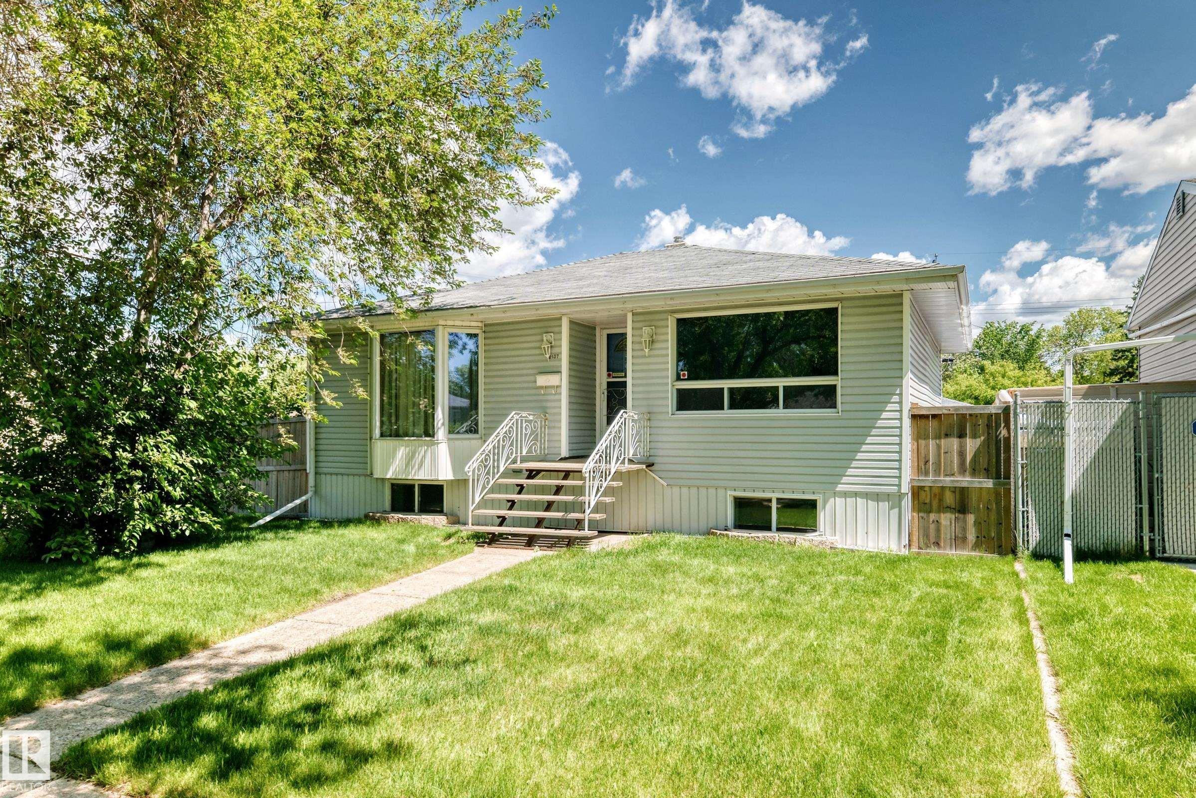 Photo 53 at 12137 44 Street NW, Beacon Heights, Edmonton