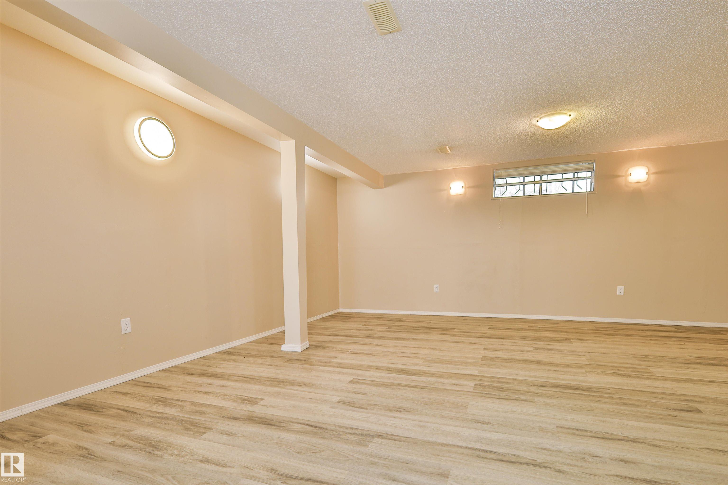 Photo 29 at 4015 120 Street NW, Aspen Gardens, Edmonton