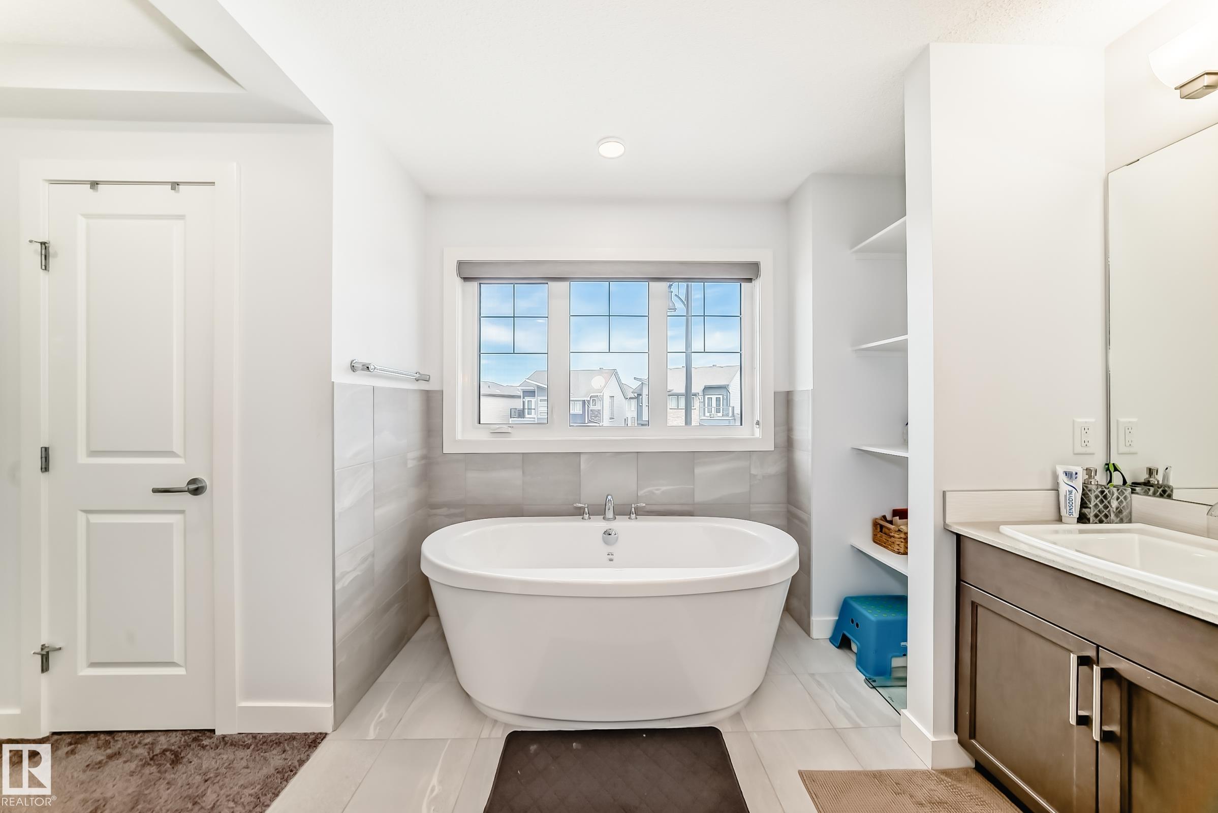 Photo 14 at 922 173a Street SW, Windermere, Edmonton