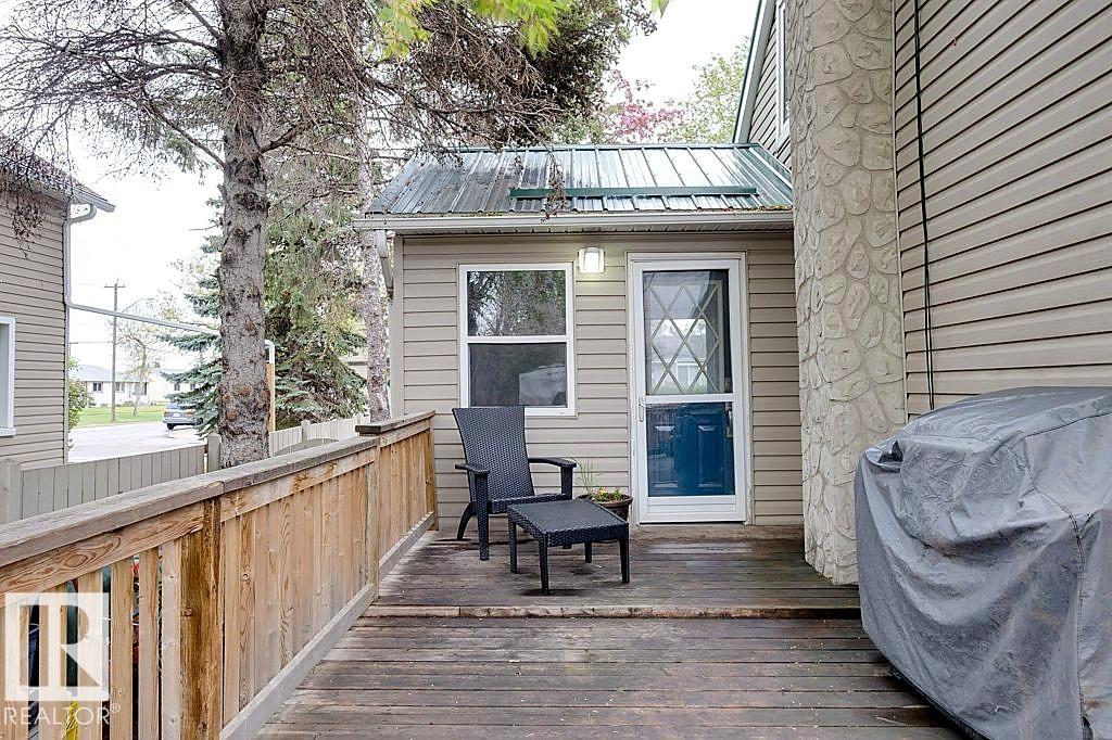 Photo 17 at 10344 162 Street NW, Britannia Youngstown, Edmonton