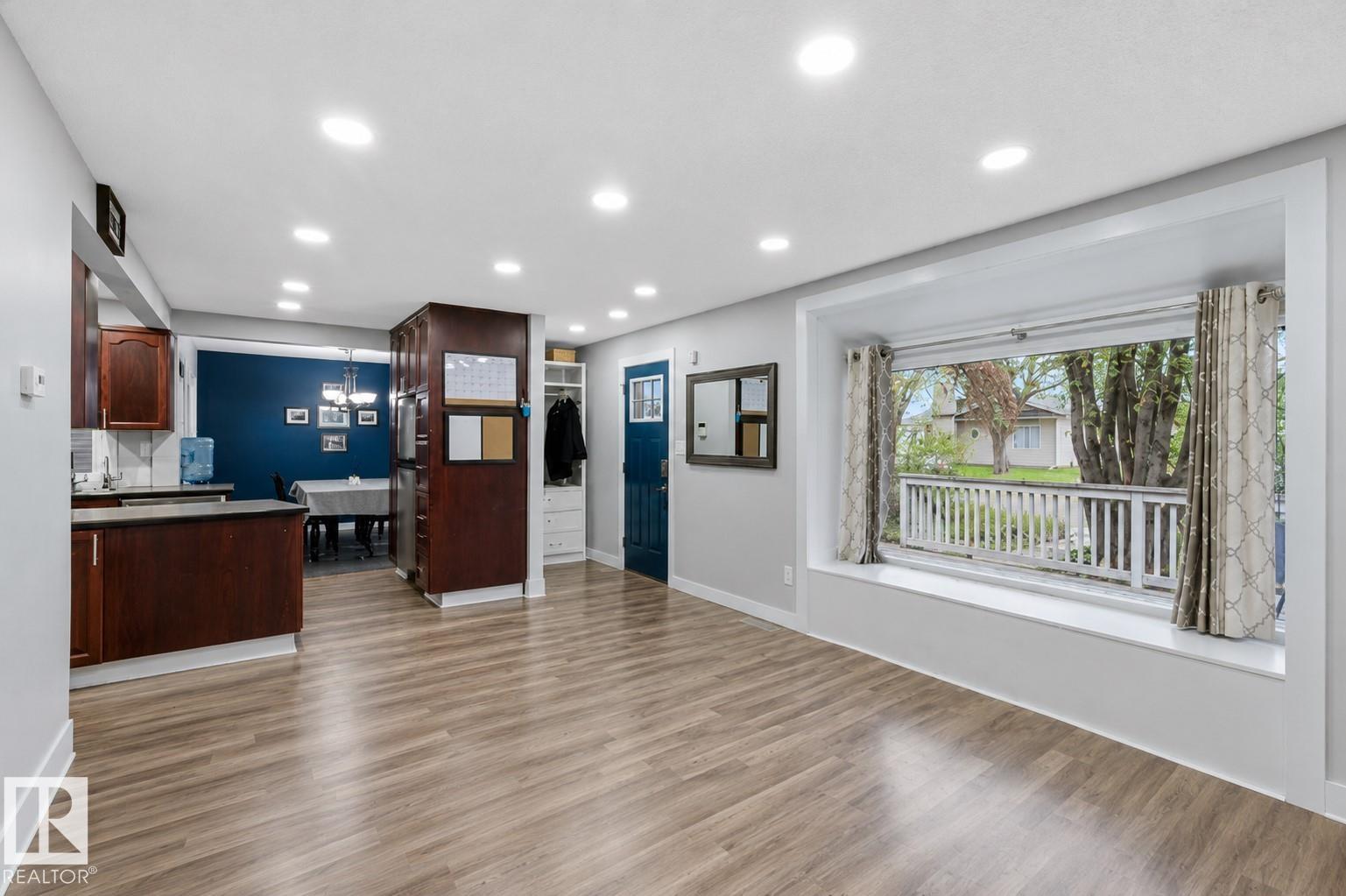 10344 162 Street NW, Britannia Youngstown, Edmonton