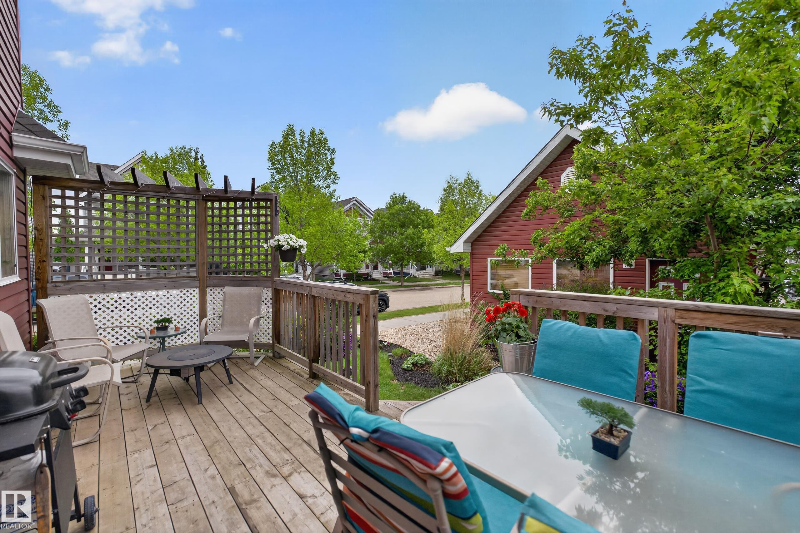7318 22 Avenue SW, Summerside, Edmonton