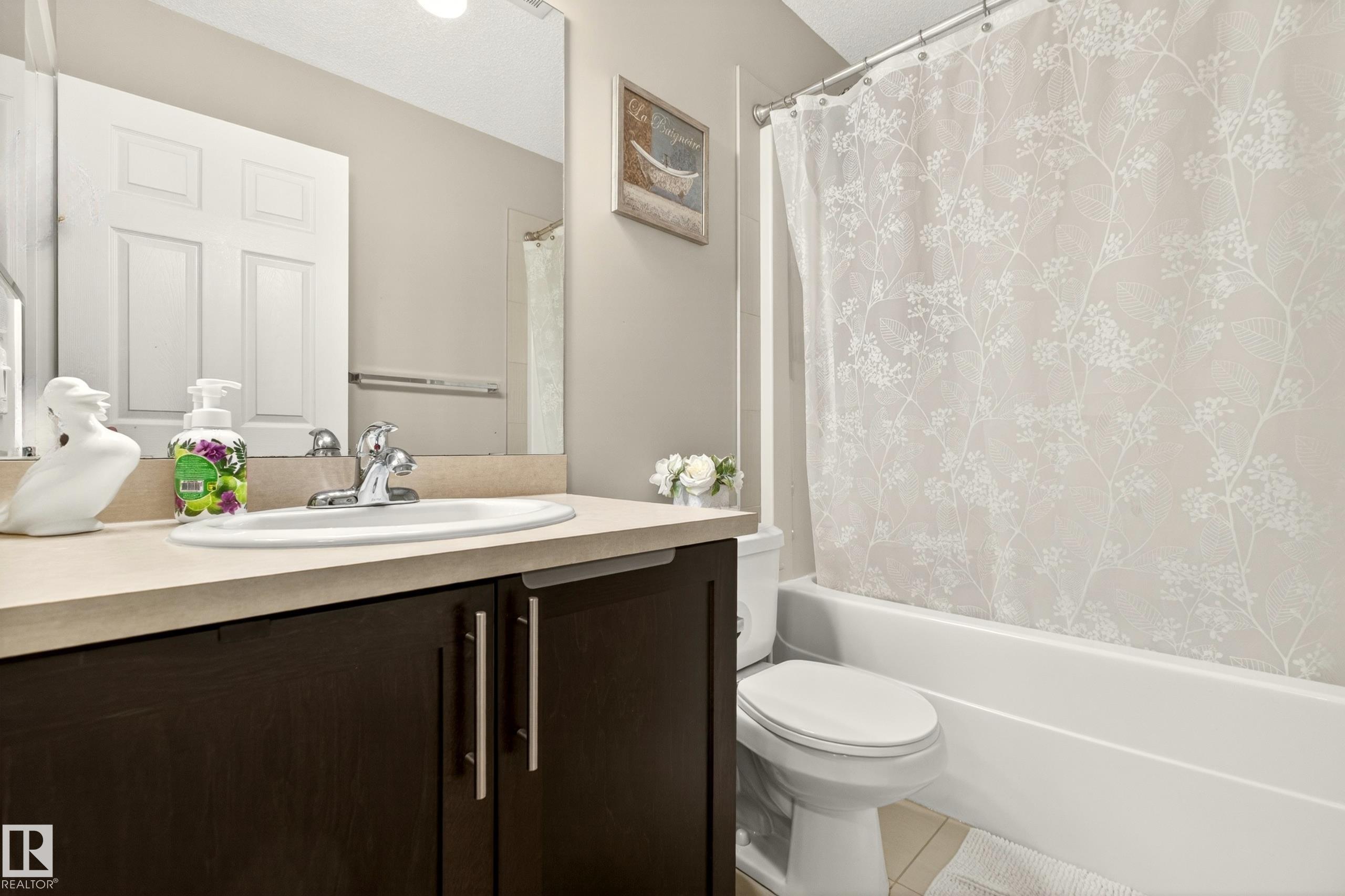 Photo 37 at 7318 22 Avenue SW, Summerside, Edmonton