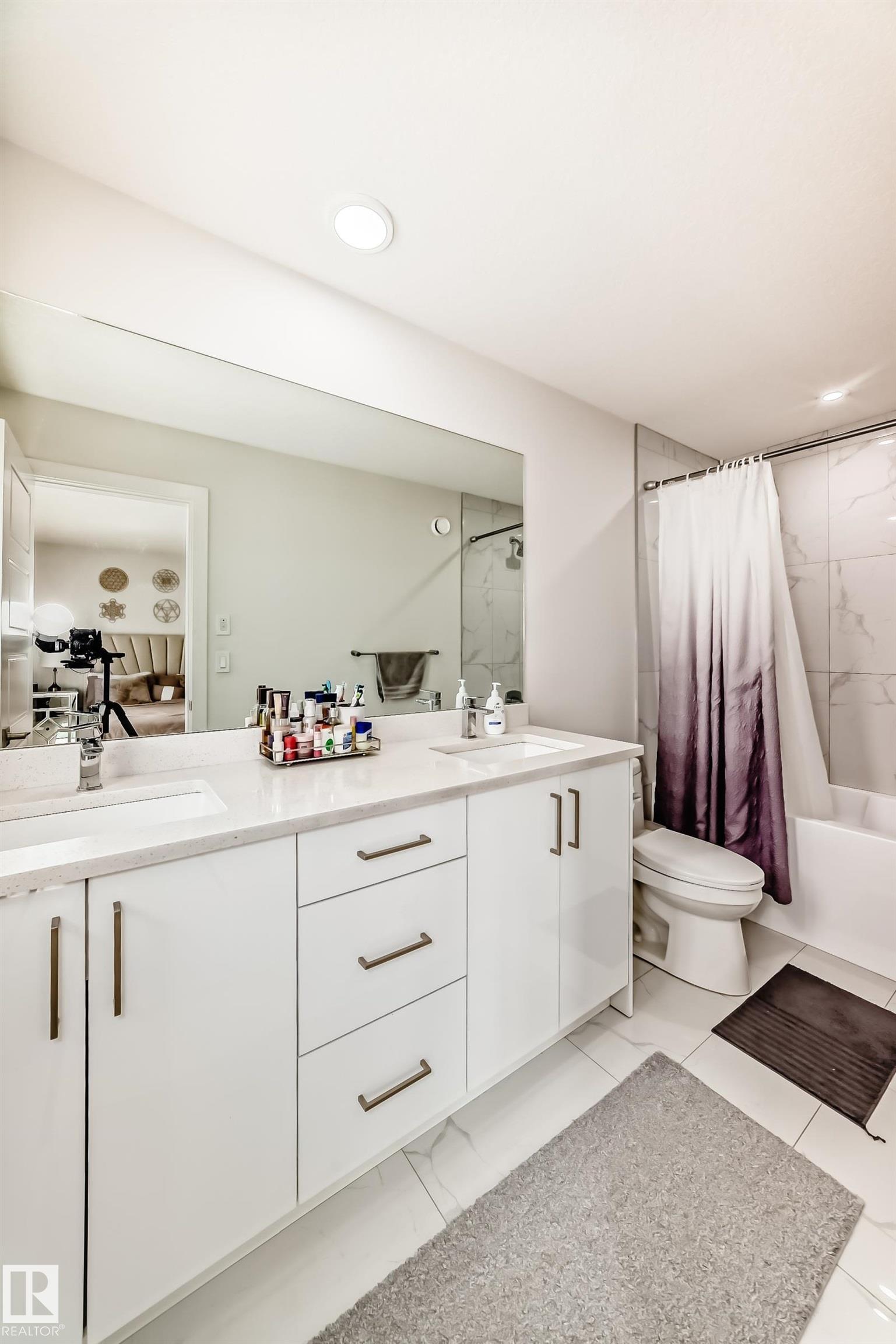 Photo 21 at 9020 183 Avenue NW, Klarvatten, Edmonton