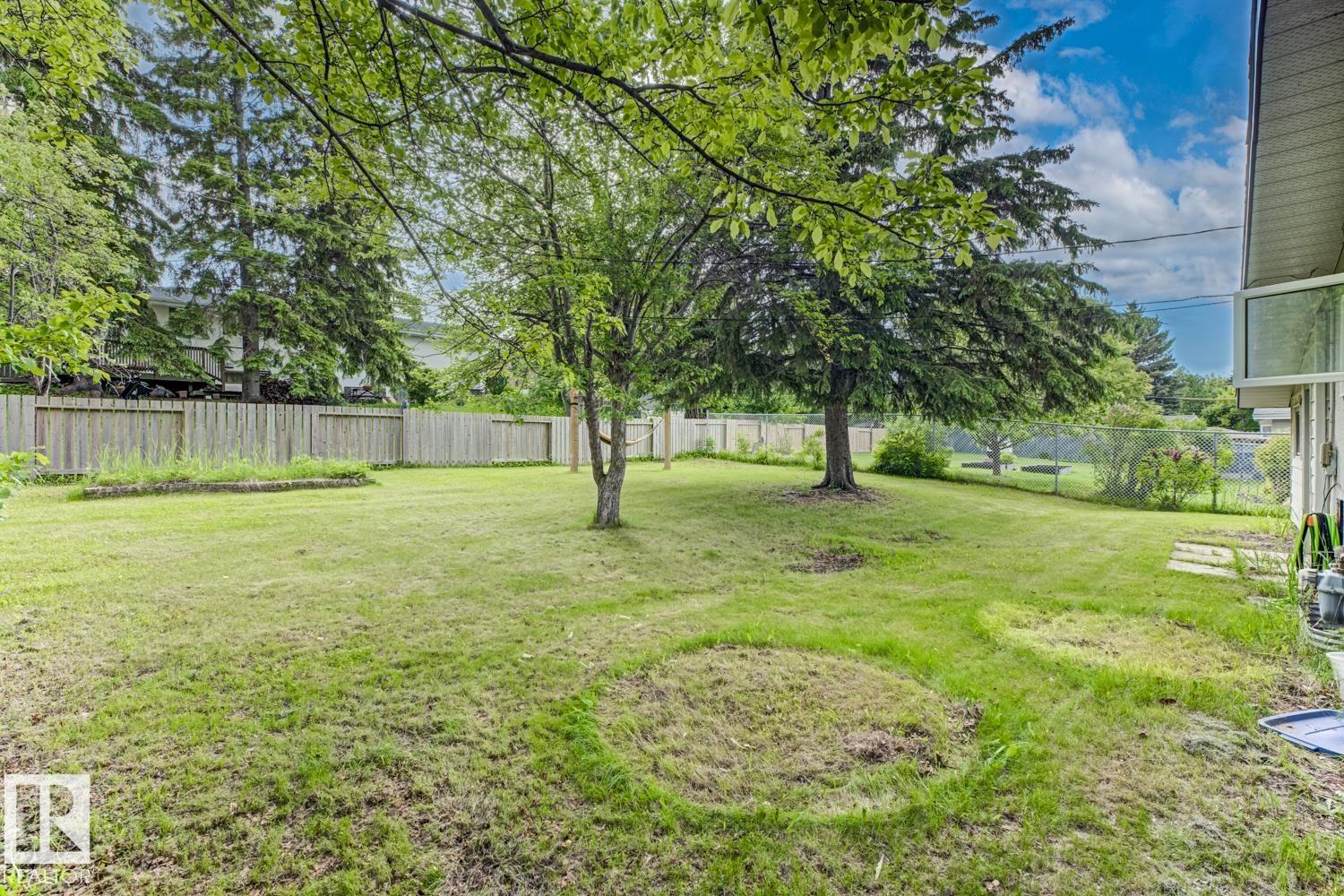 Photo 49 at 33 Hazel Street, Sherwood Heights, Sherwood Park
