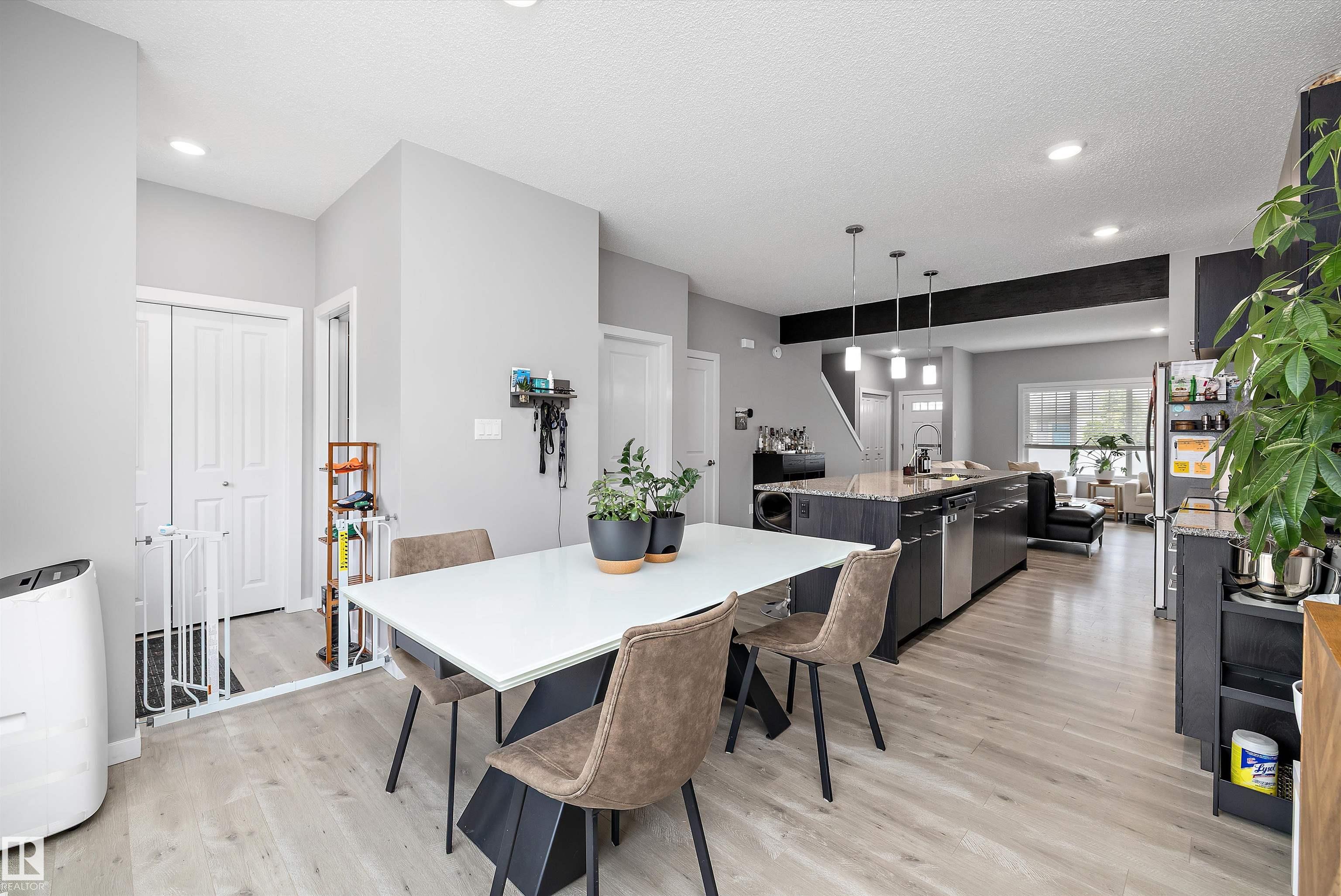 Photo 14 at 15927 13 Avenue SW, Glenridding Heights, Edmonton