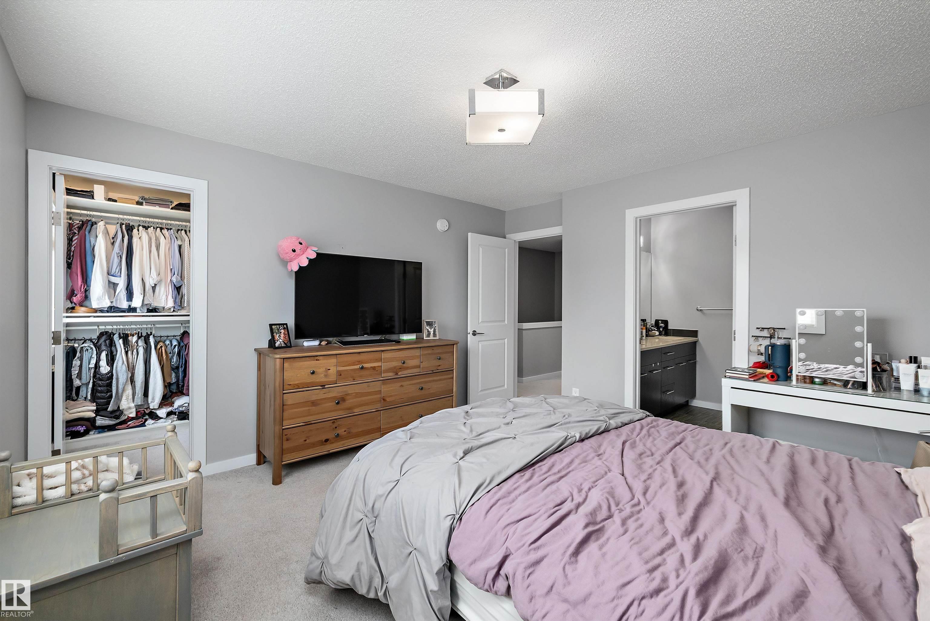Photo 18 at 15927 13 Avenue SW, Glenridding Heights, Edmonton