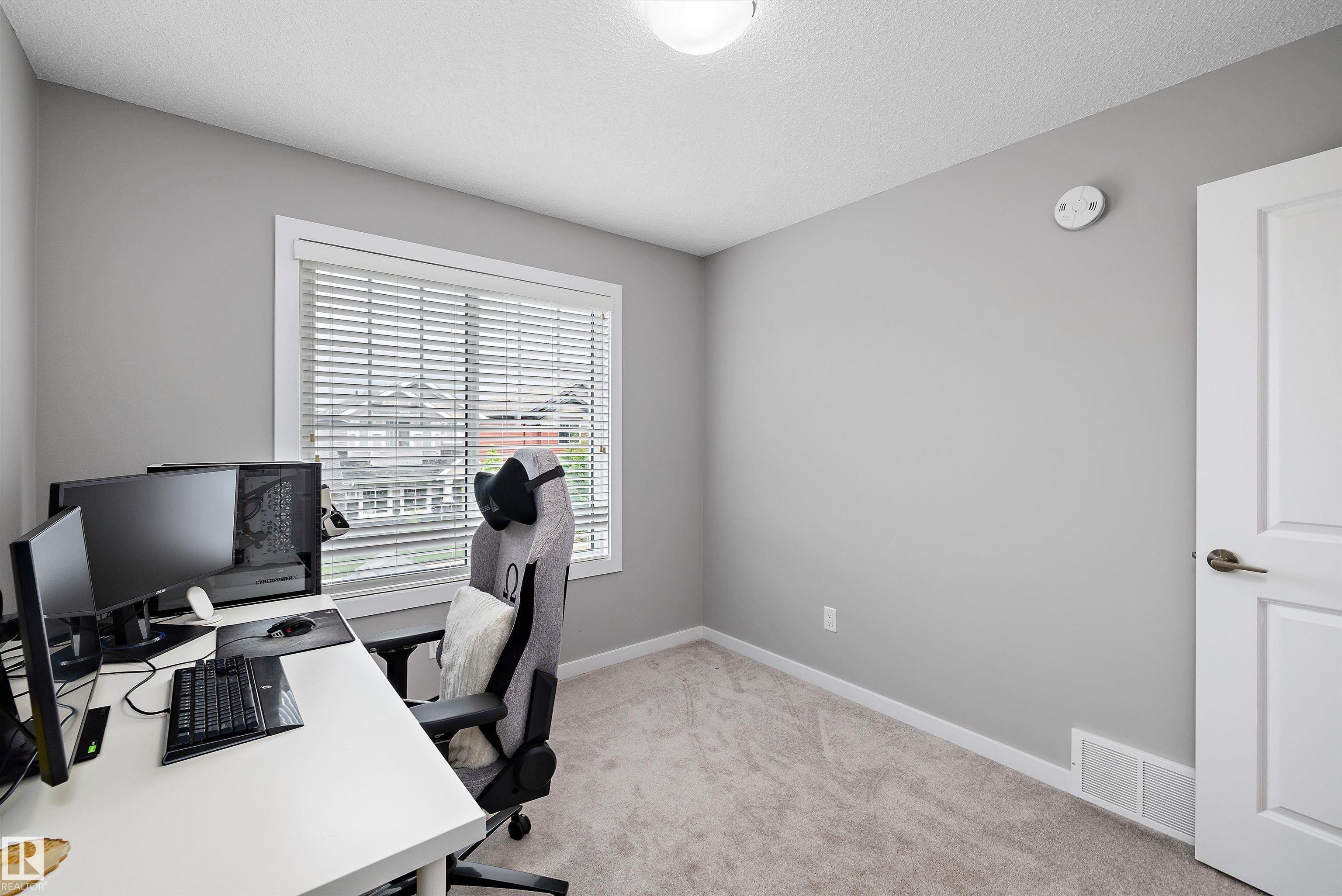 Photo 27 at 15927 13 Avenue SW, Glenridding Heights, Edmonton