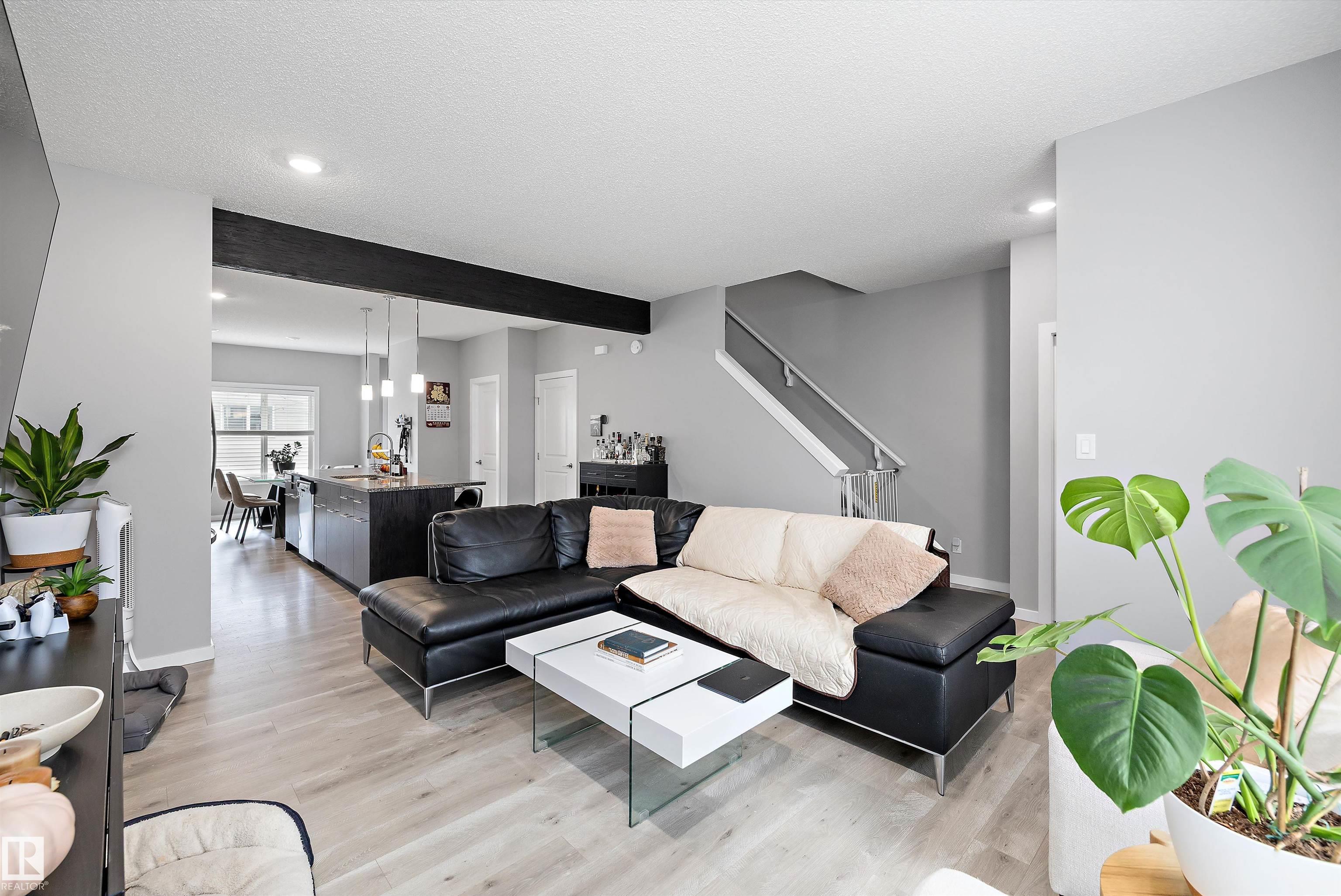 Photo 6 at 15927 13 Avenue SW, Glenridding Heights, Edmonton