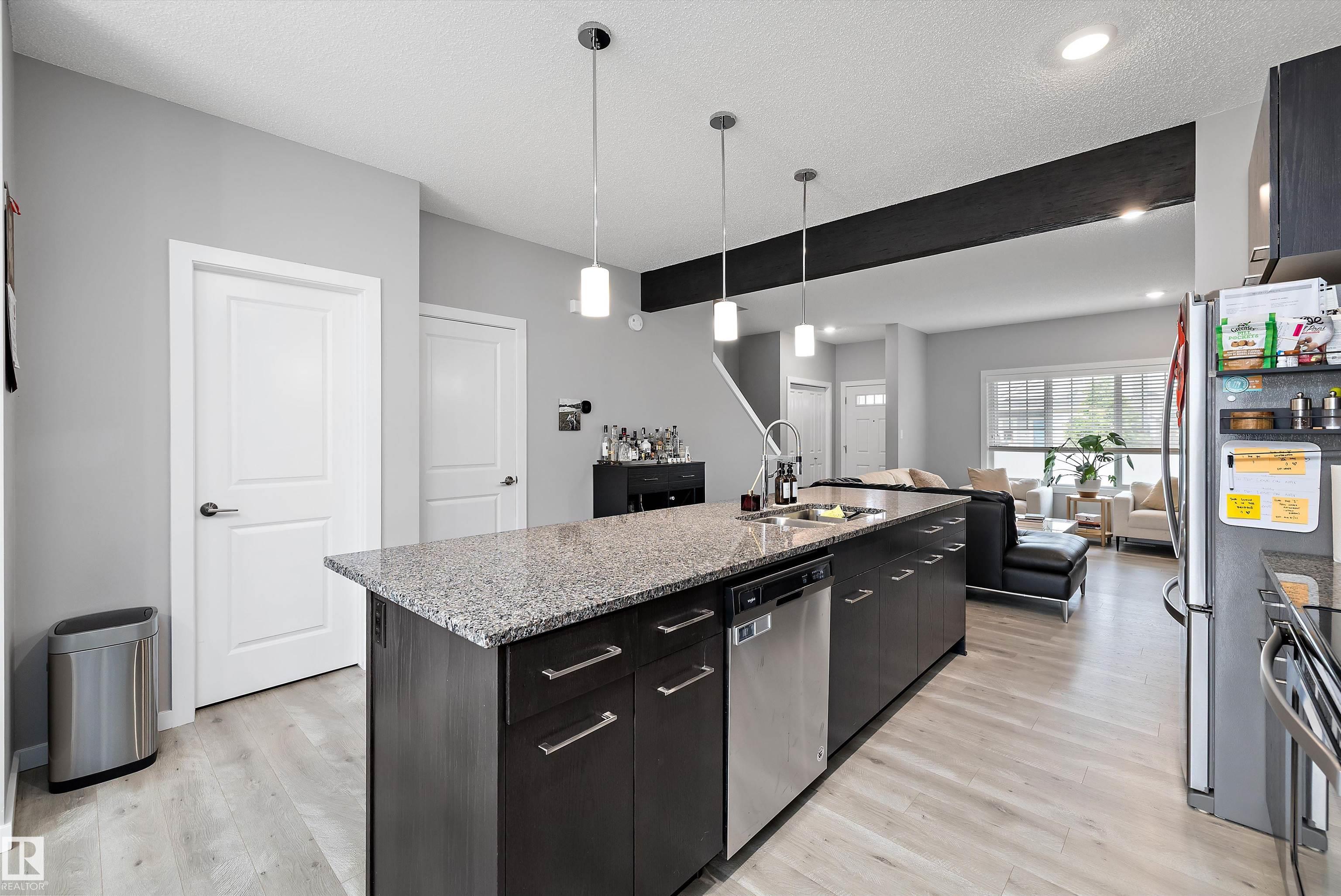 Photo 10 at 15927 13 Avenue SW, Glenridding Heights, Edmonton