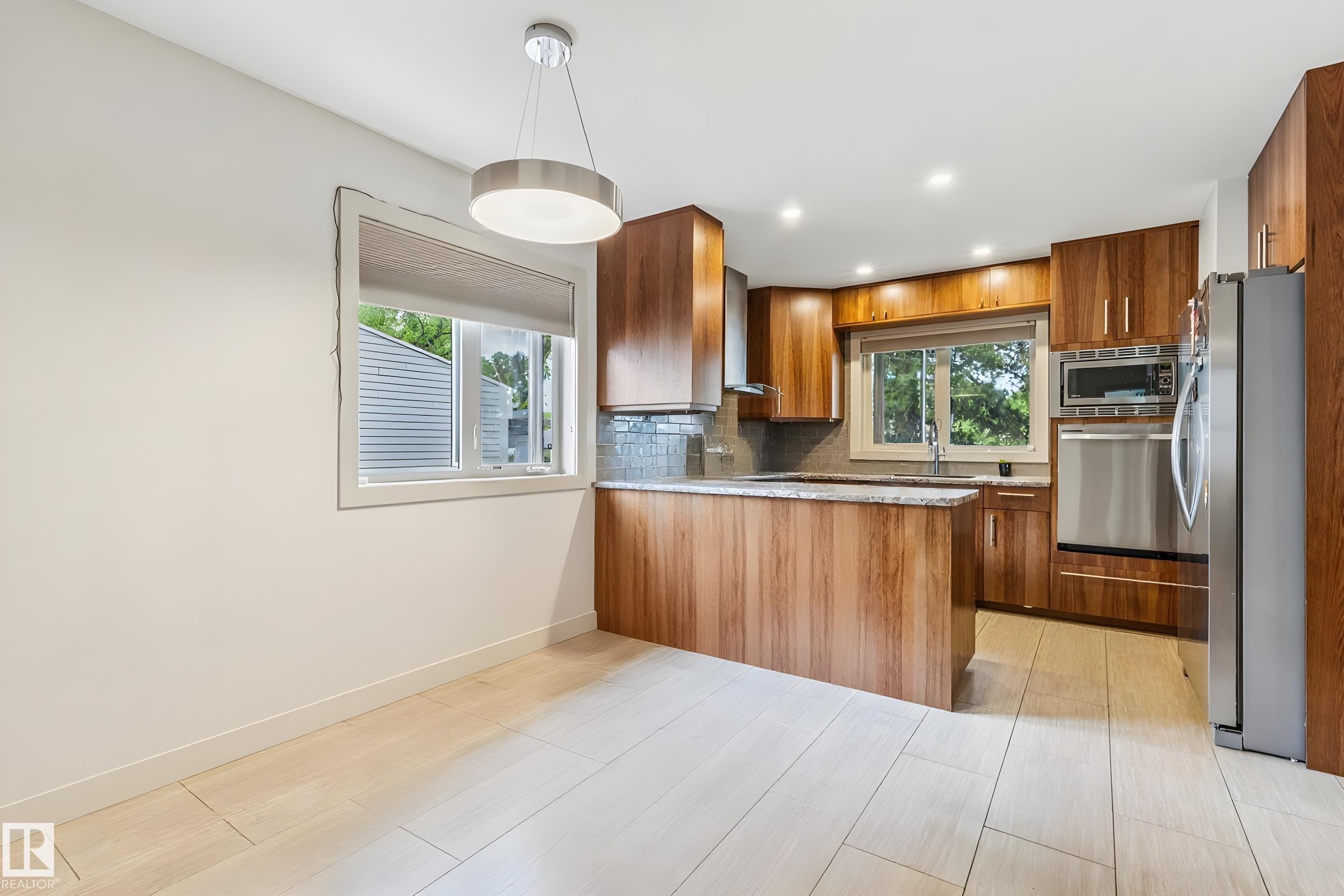 12929/31 103 Street NW, Lauderdale, Edmonton