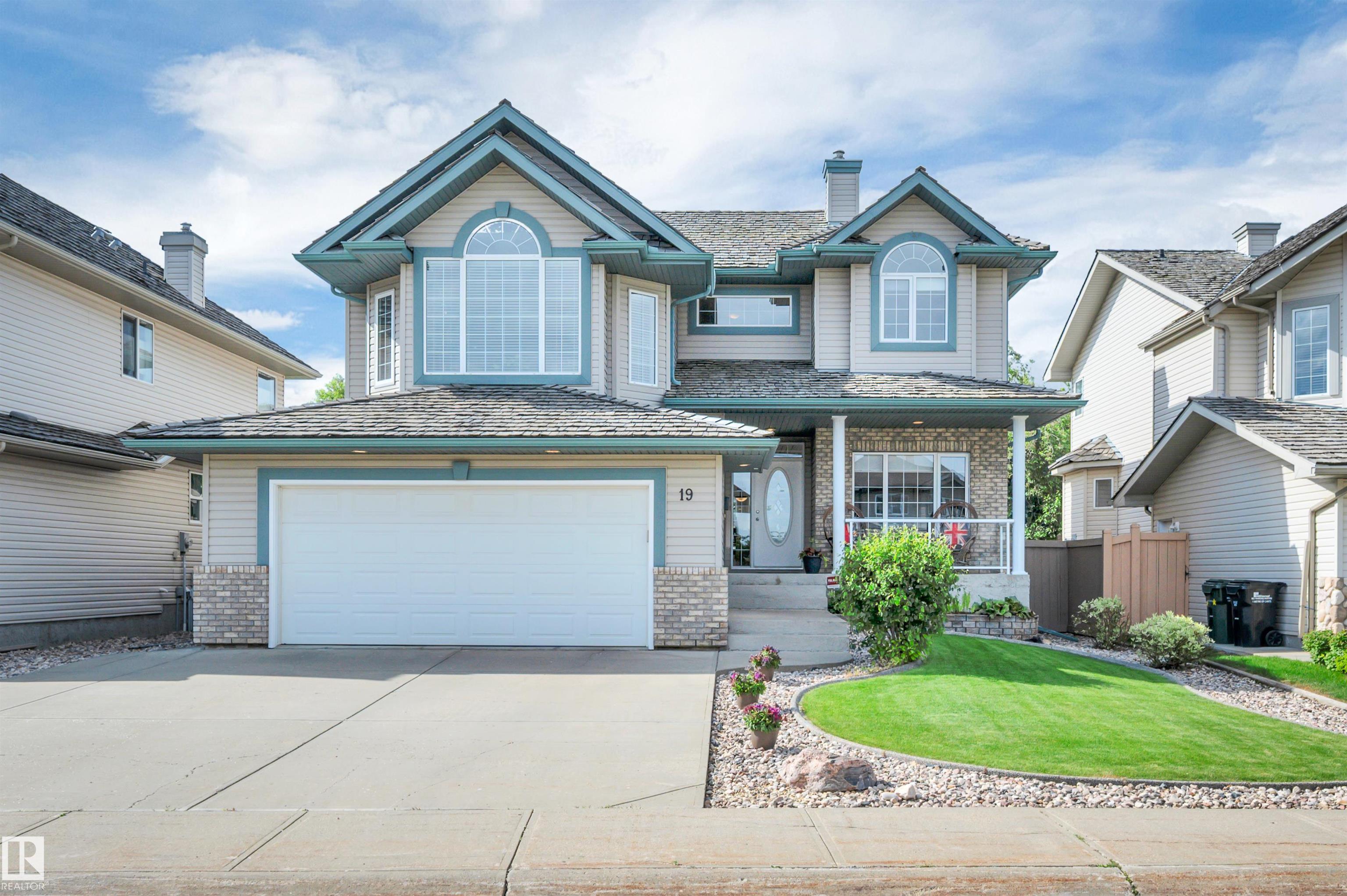 19 Nottingham Bay, Nottingham, Sherwood Park