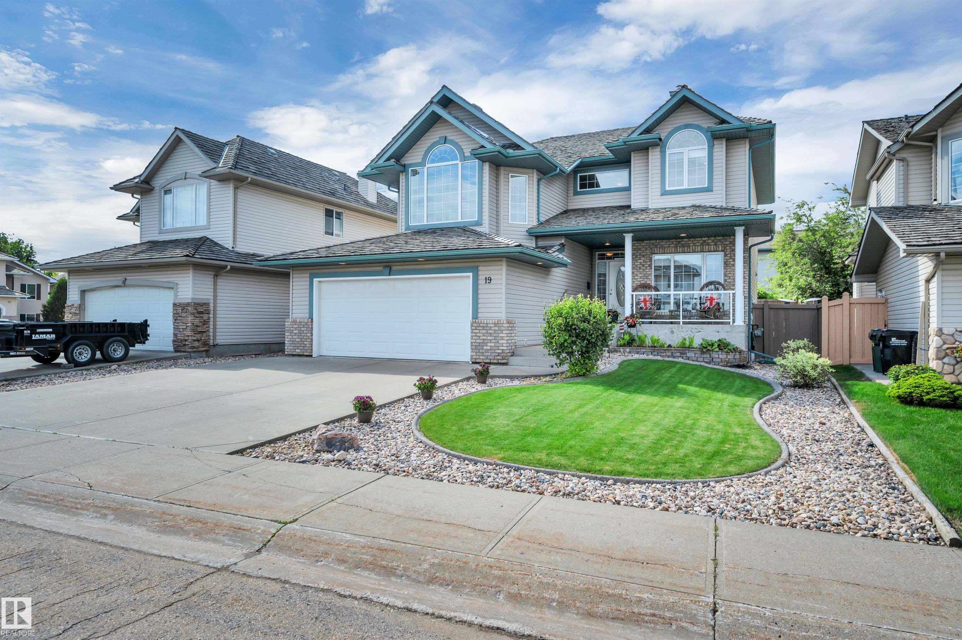 19 Nottingham Bay, Nottingham, Sherwood Park