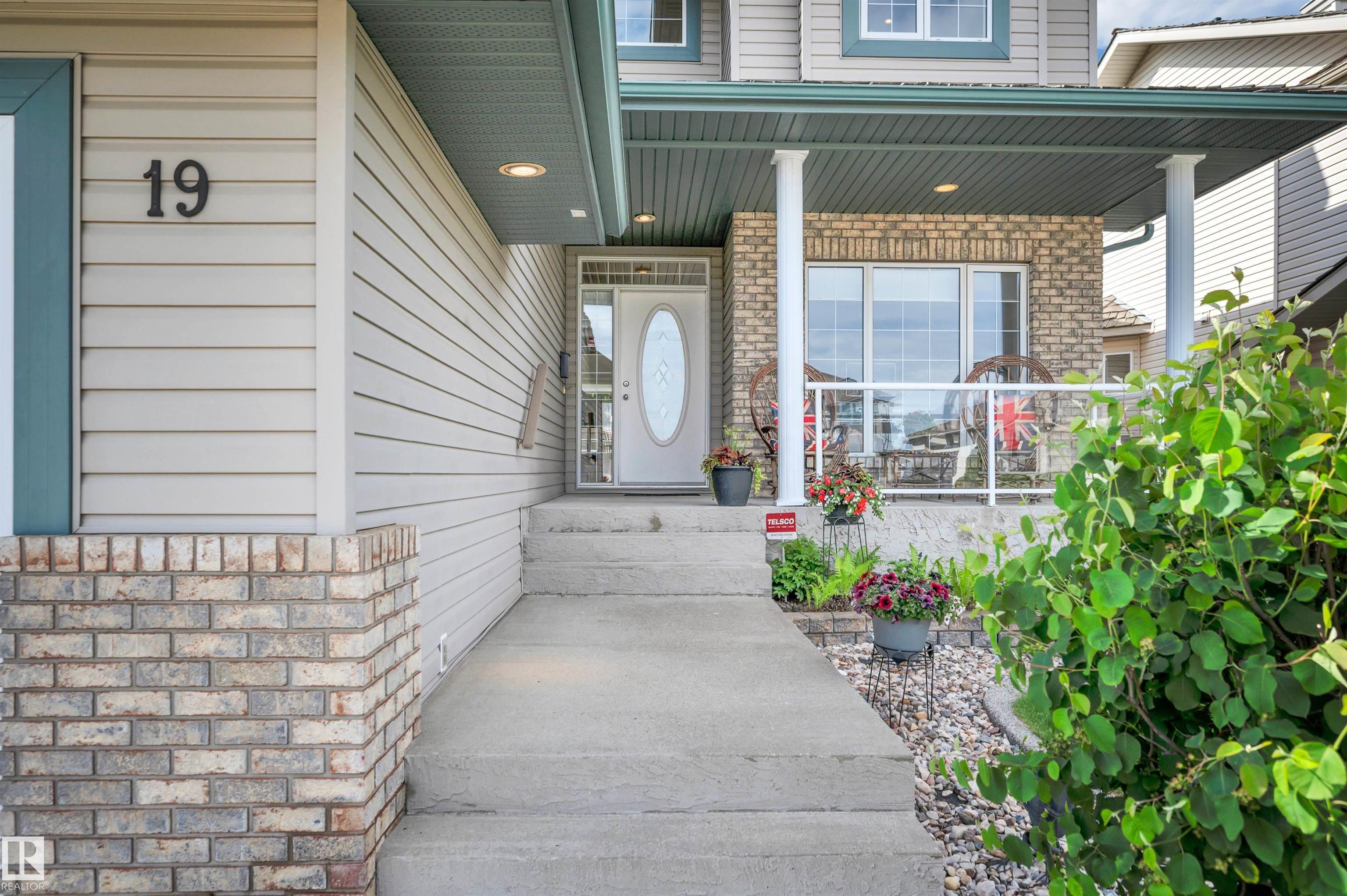 19 Nottingham Bay, Nottingham, Sherwood Park
