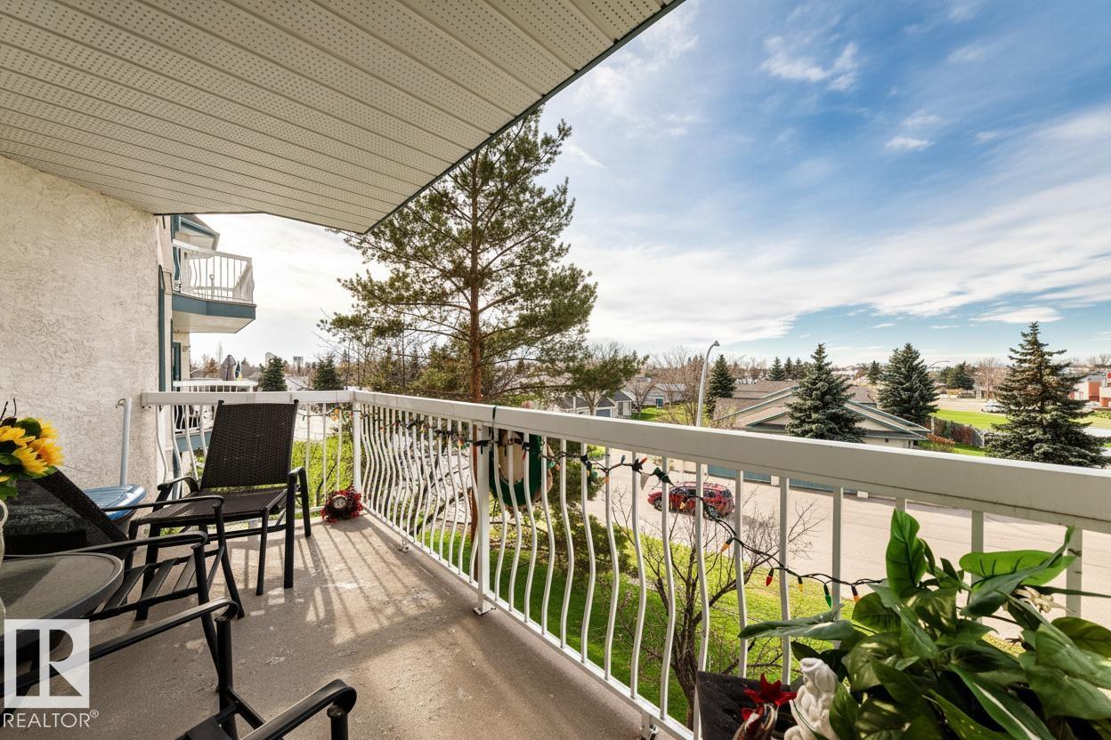 Photo 17 at 304 - 17150 94a Avenue NW, Summerlea, Edmonton