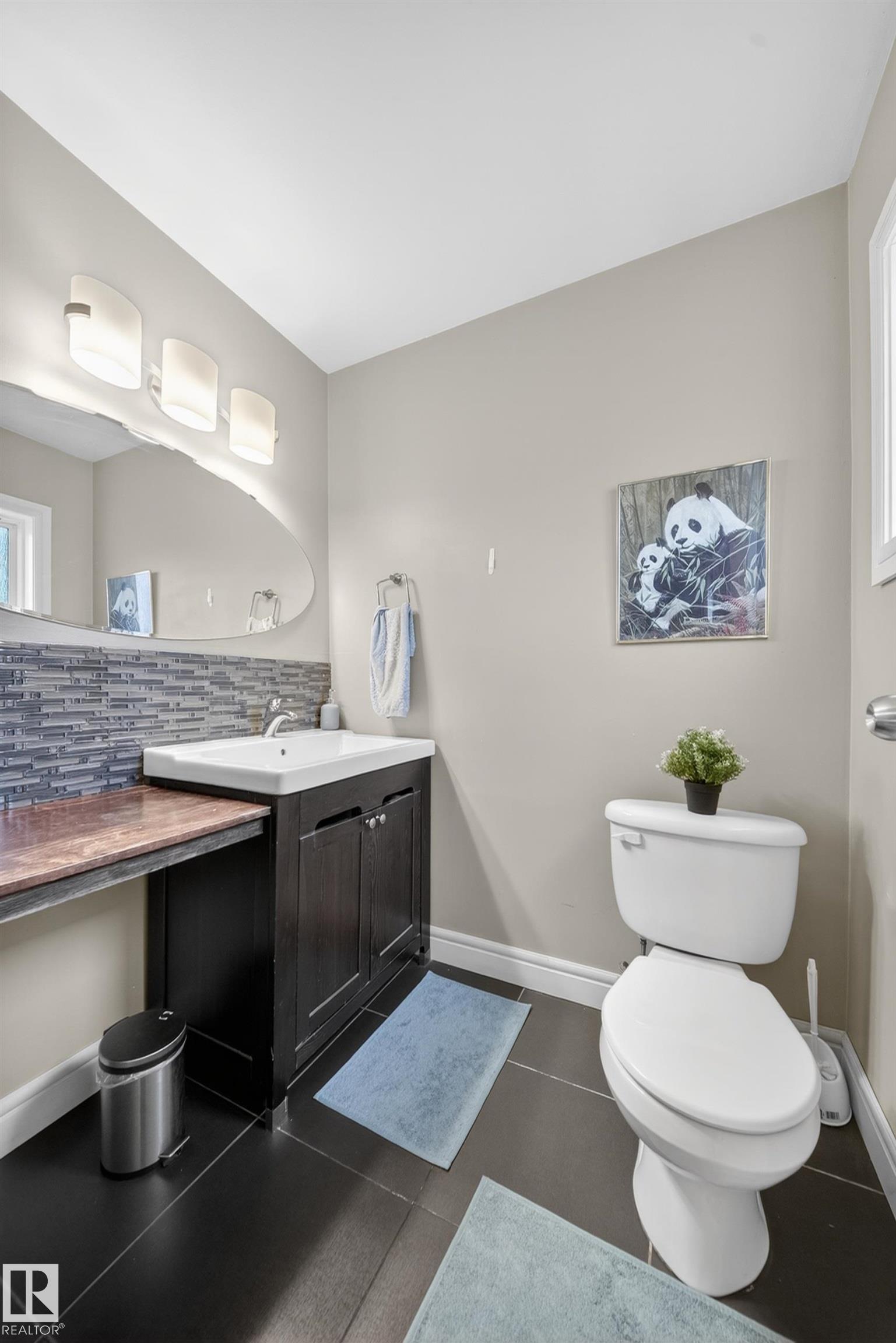 Photo 31 at 34 Grand Meadow Crescent NW, Greenview, Edmonton