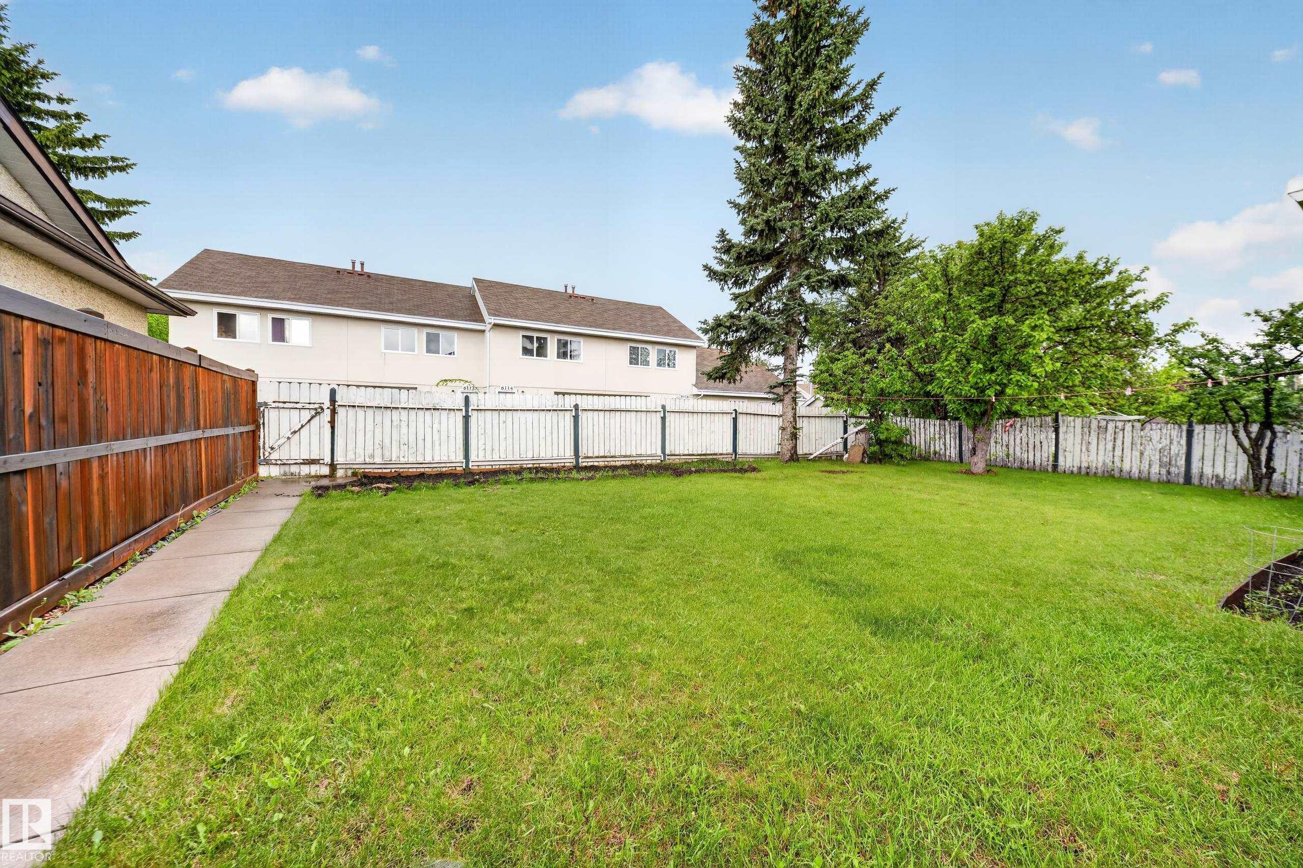 Photo 38 at 34 Grand Meadow Crescent NW, Greenview, Edmonton
