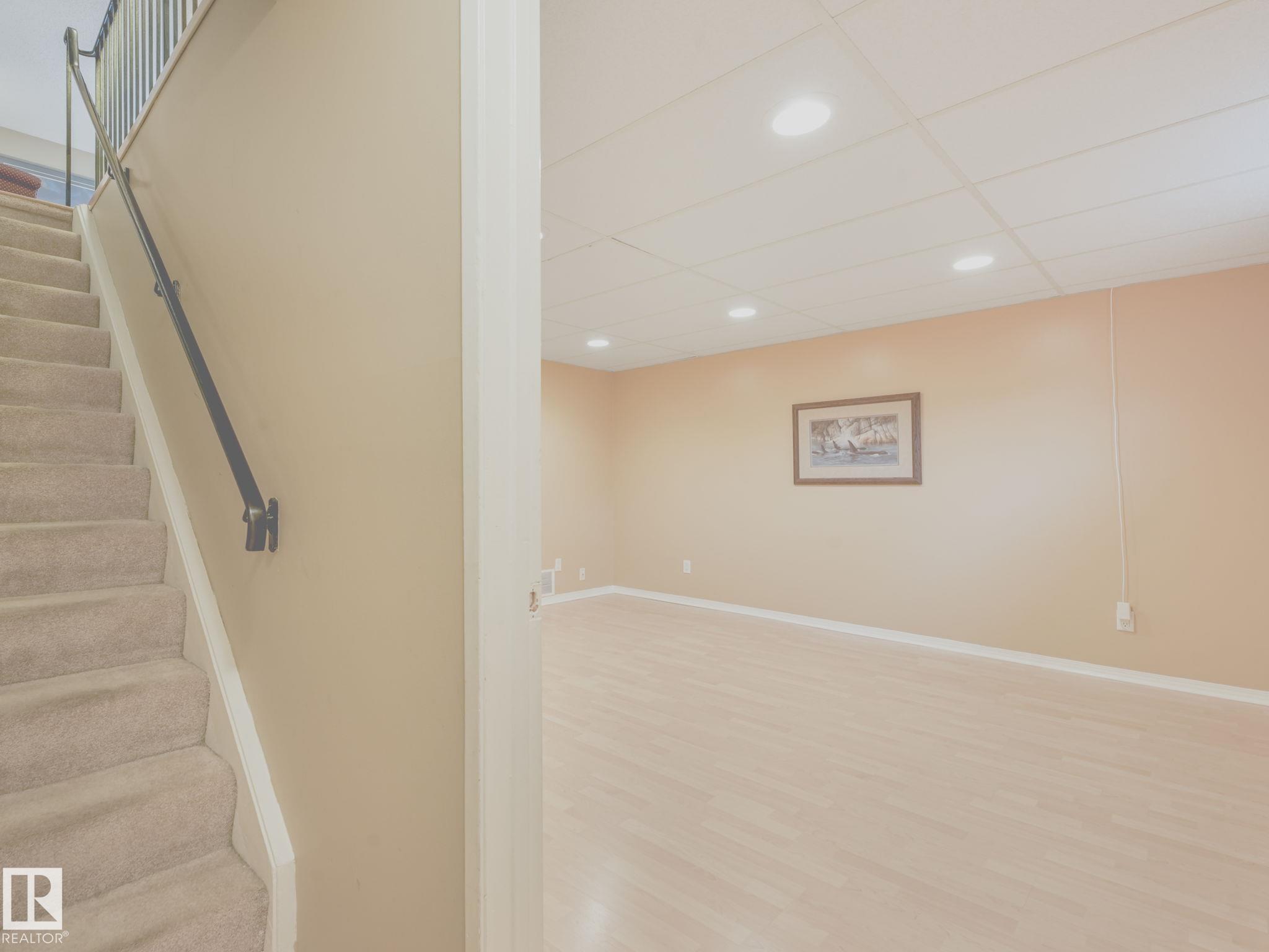 Photo 31 at 151 Tudor Lane NW, Sweet Grass, Edmonton