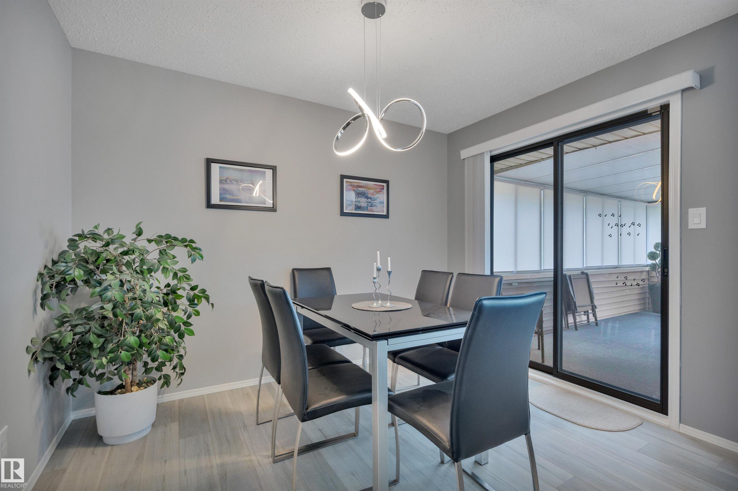 Photo 11 at 113 Oeming Road NW, Bulyea Heights, Edmonton