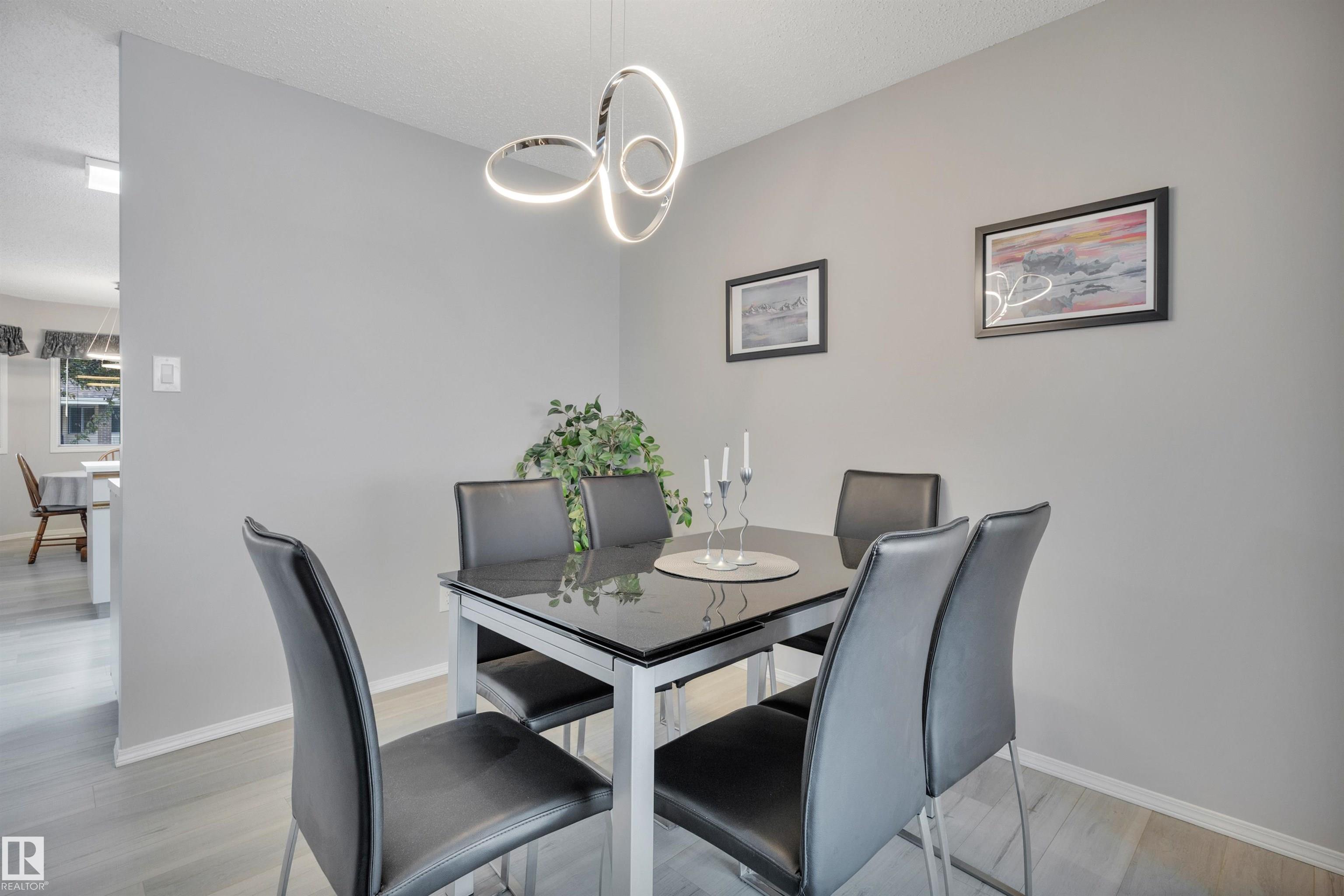 Photo 12 at 113 Oeming Road NW, Bulyea Heights, Edmonton