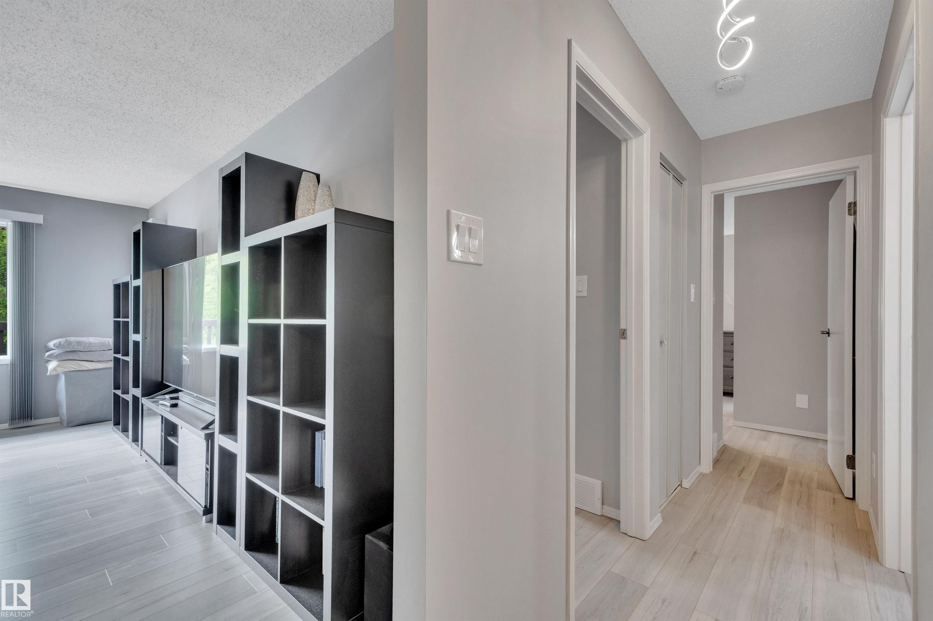 Photo 20 at 113 Oeming Road NW, Bulyea Heights, Edmonton