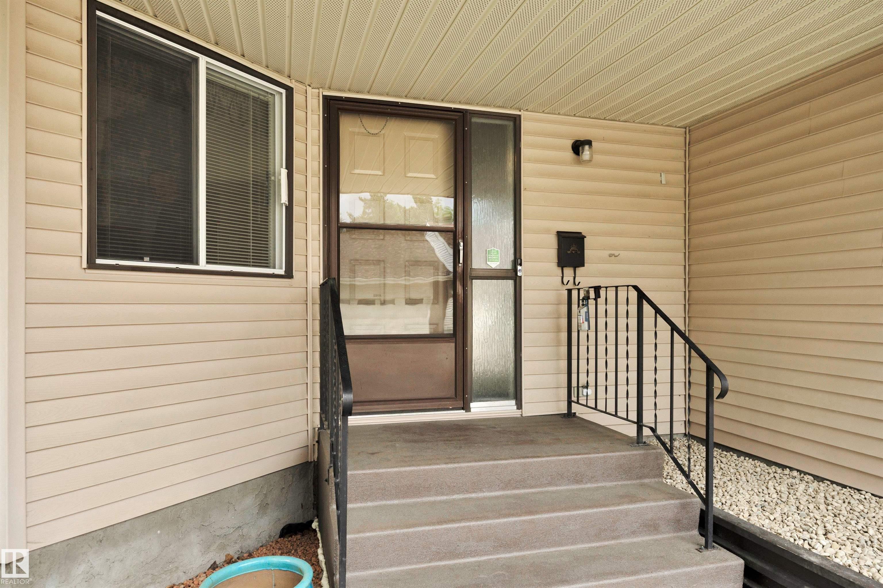 113 Oeming Road NW, Bulyea Heights, Edmonton