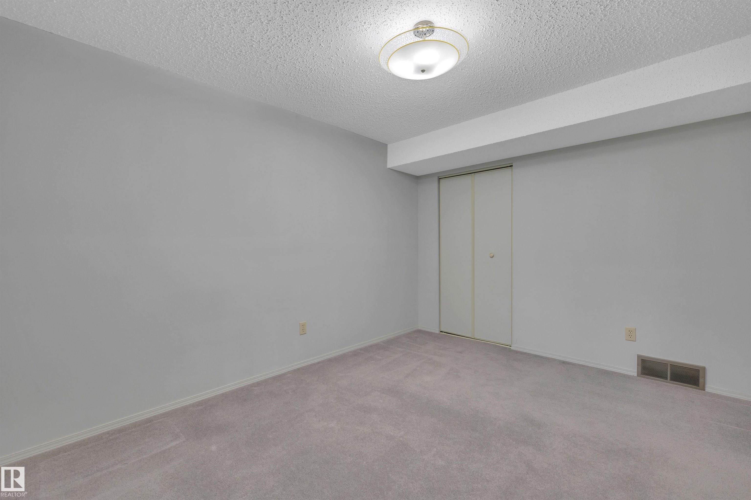 Photo 38 at 113 Oeming Road NW, Bulyea Heights, Edmonton