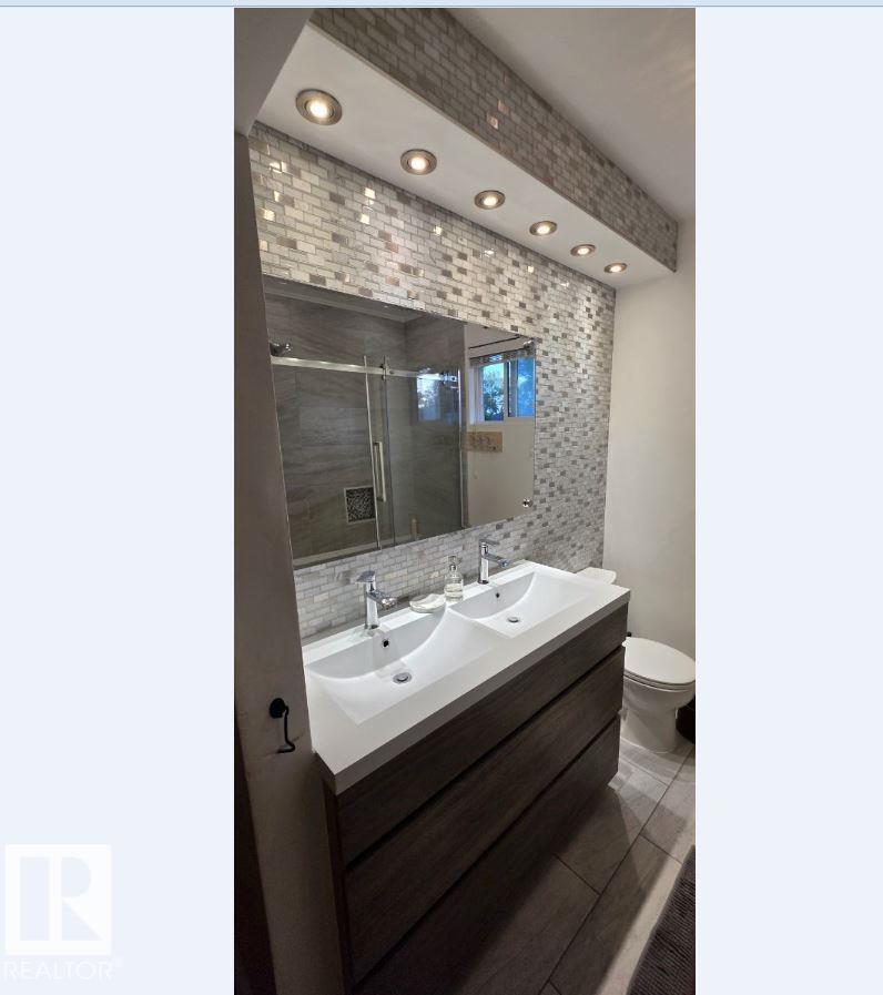 Photo 6 at 6704 93 Street NW, Hazeldean, Edmonton