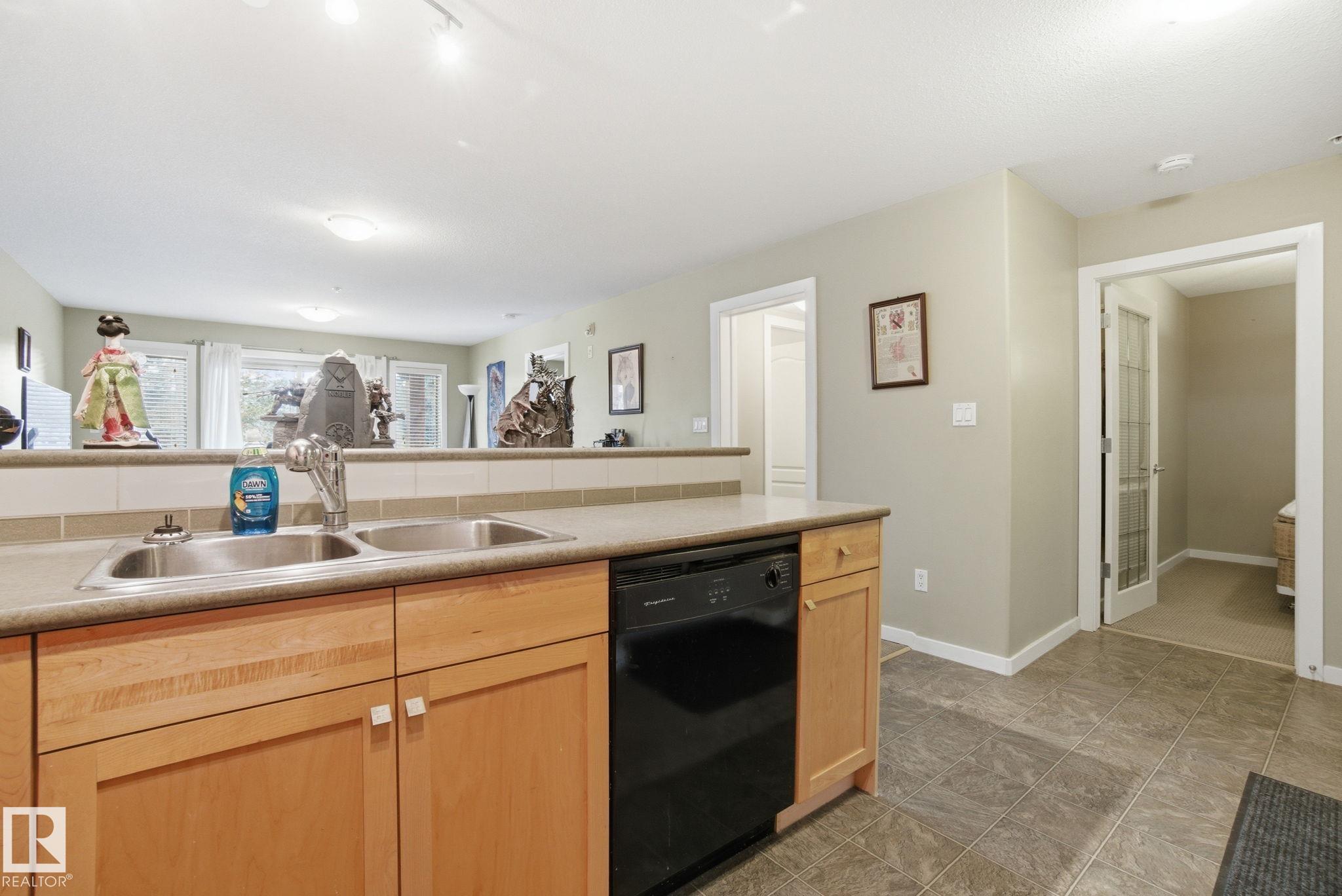 208 - 278 Suder Greens Drive NW, Suder Greens, Edmonton