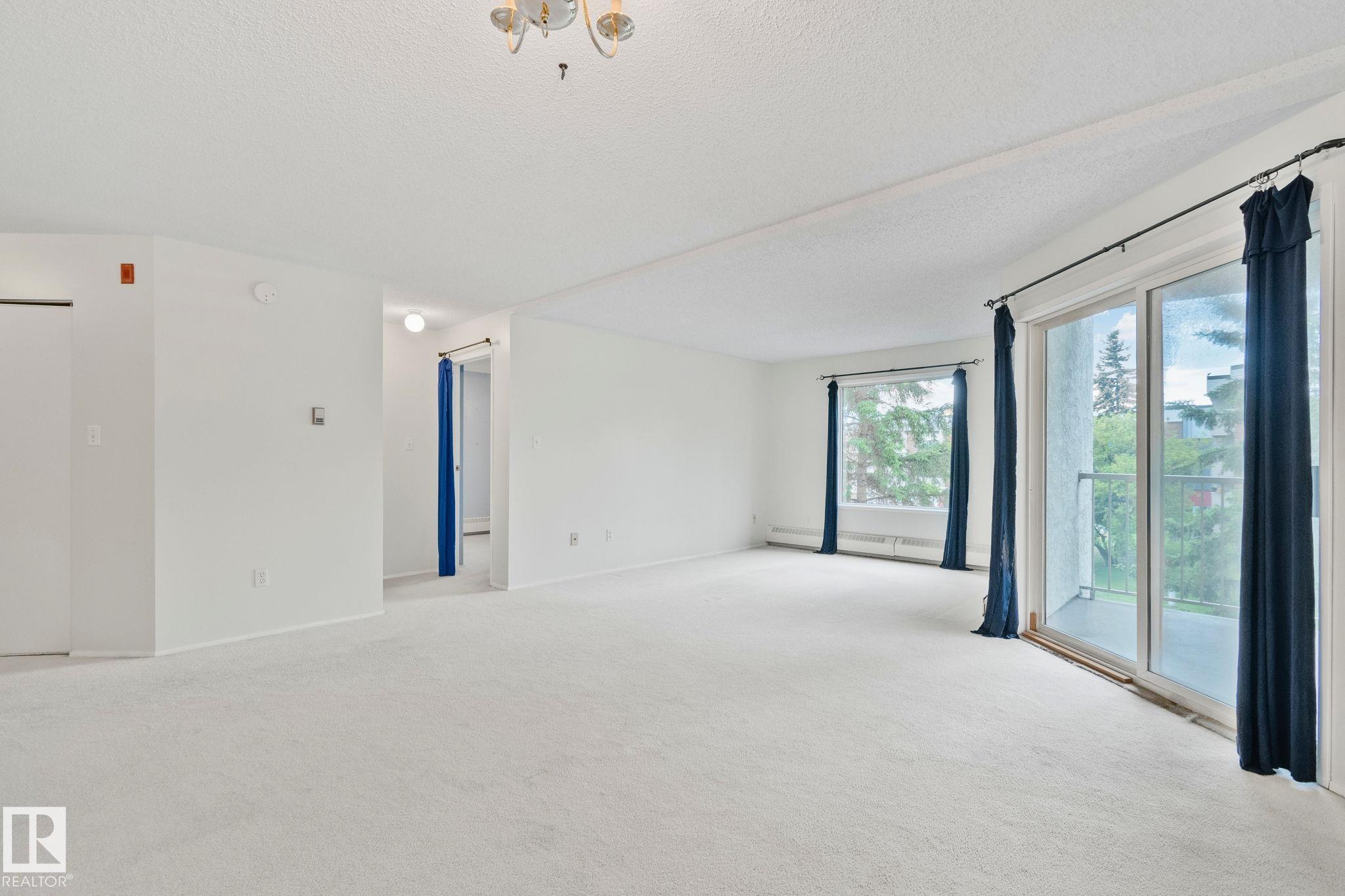 Photo 12 at 318 - 17109 67 Avenue NW, Callingwood South, Edmonton