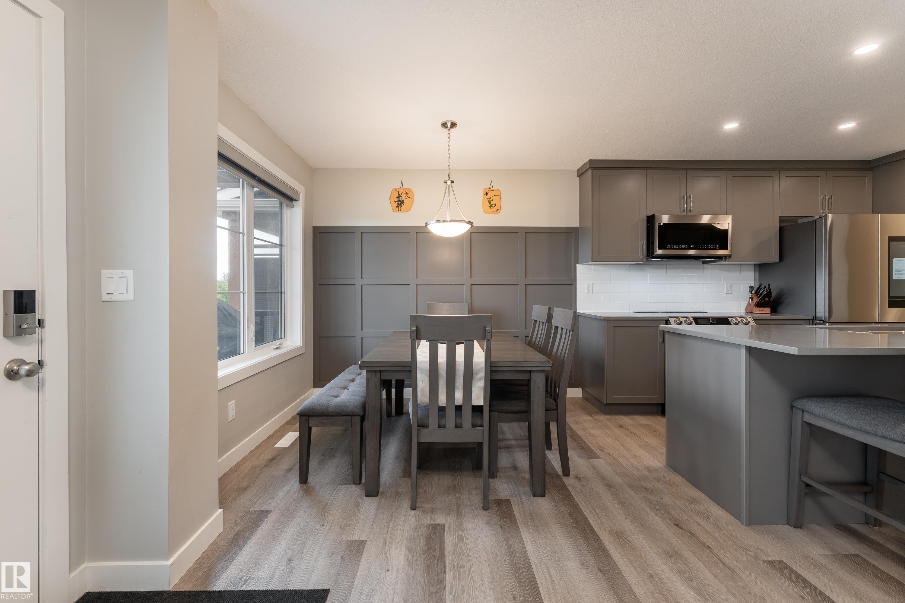 998 Stillwater Boulevard NW, Stillwater, Edmonton