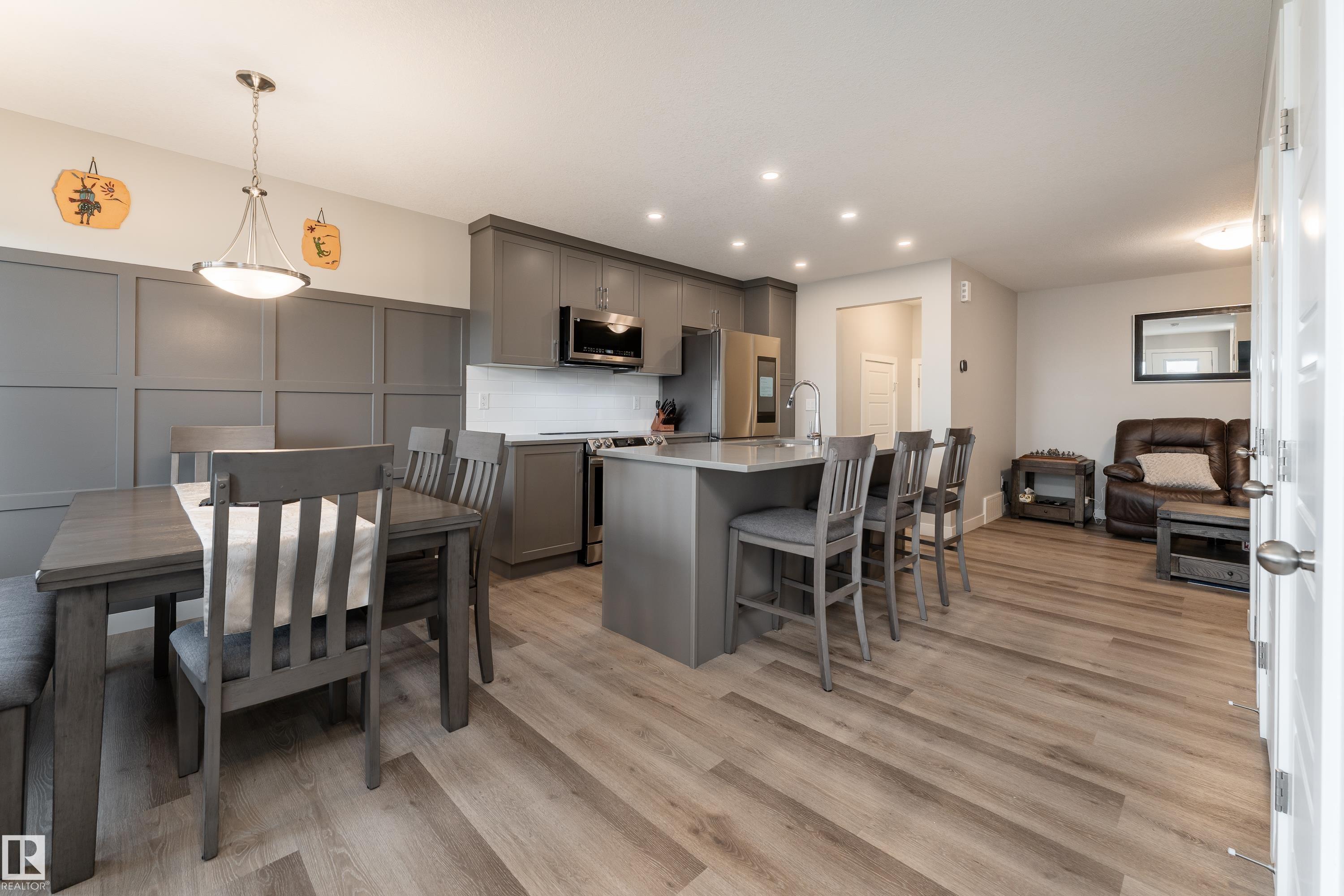 Photo 10 at 998 Stillwater Boulevard NW, Stillwater, Edmonton