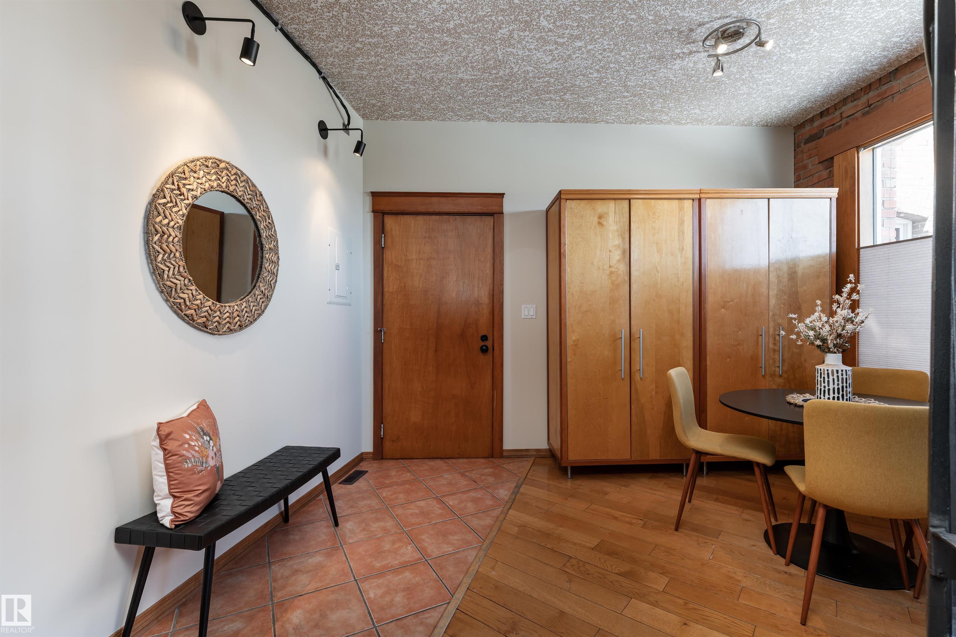 Photo 16 at 301 - 10141 95 Street NW, Boyle Street, Edmonton