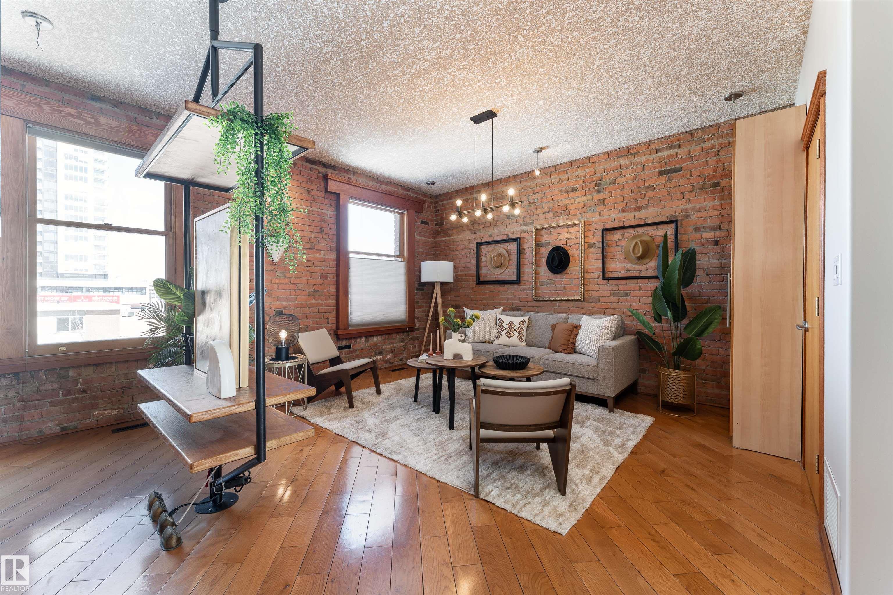 301 - 10141 95 Street NW, Boyle Street, Edmonton