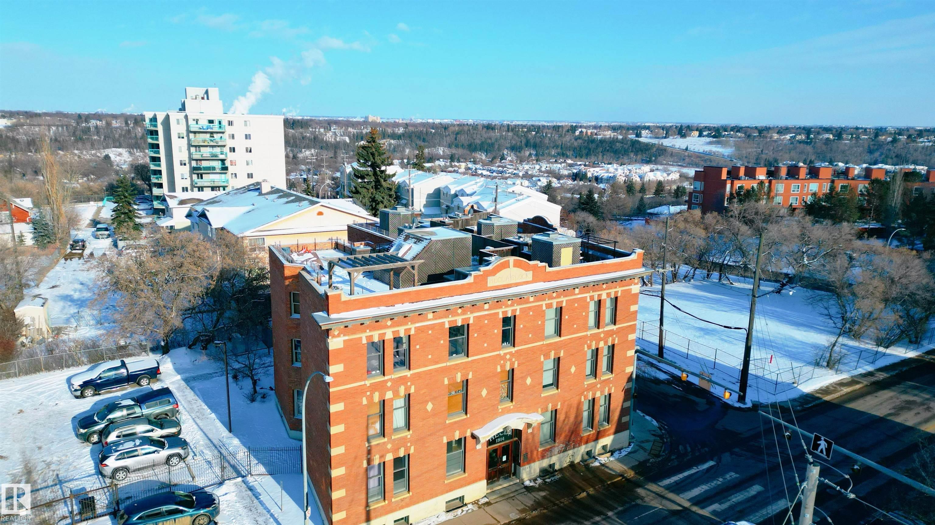 Photo 48 at 301 - 10141 95 Street NW, Boyle Street, Edmonton