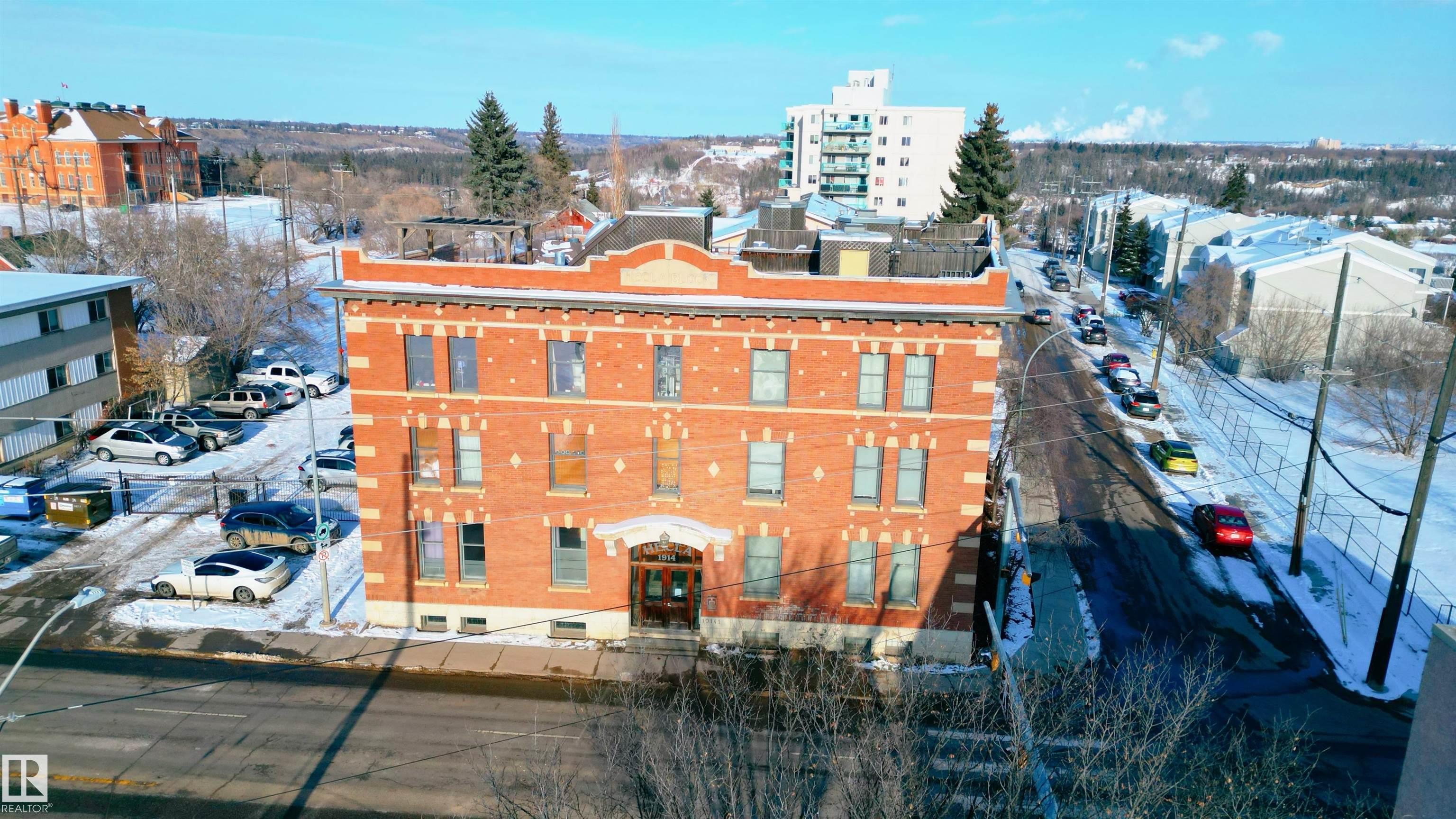 Photo 51 at 301 - 10141 95 Street NW, Boyle Street, Edmonton