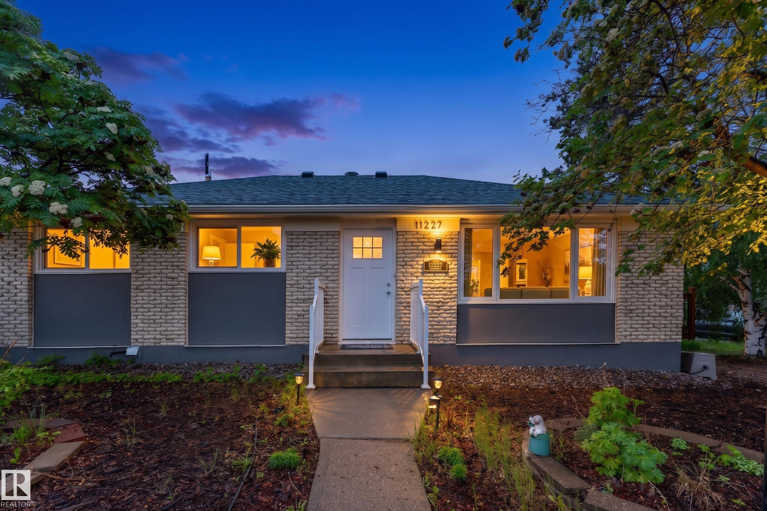 11227 40 Avenue NW, Greenfield, Edmonton