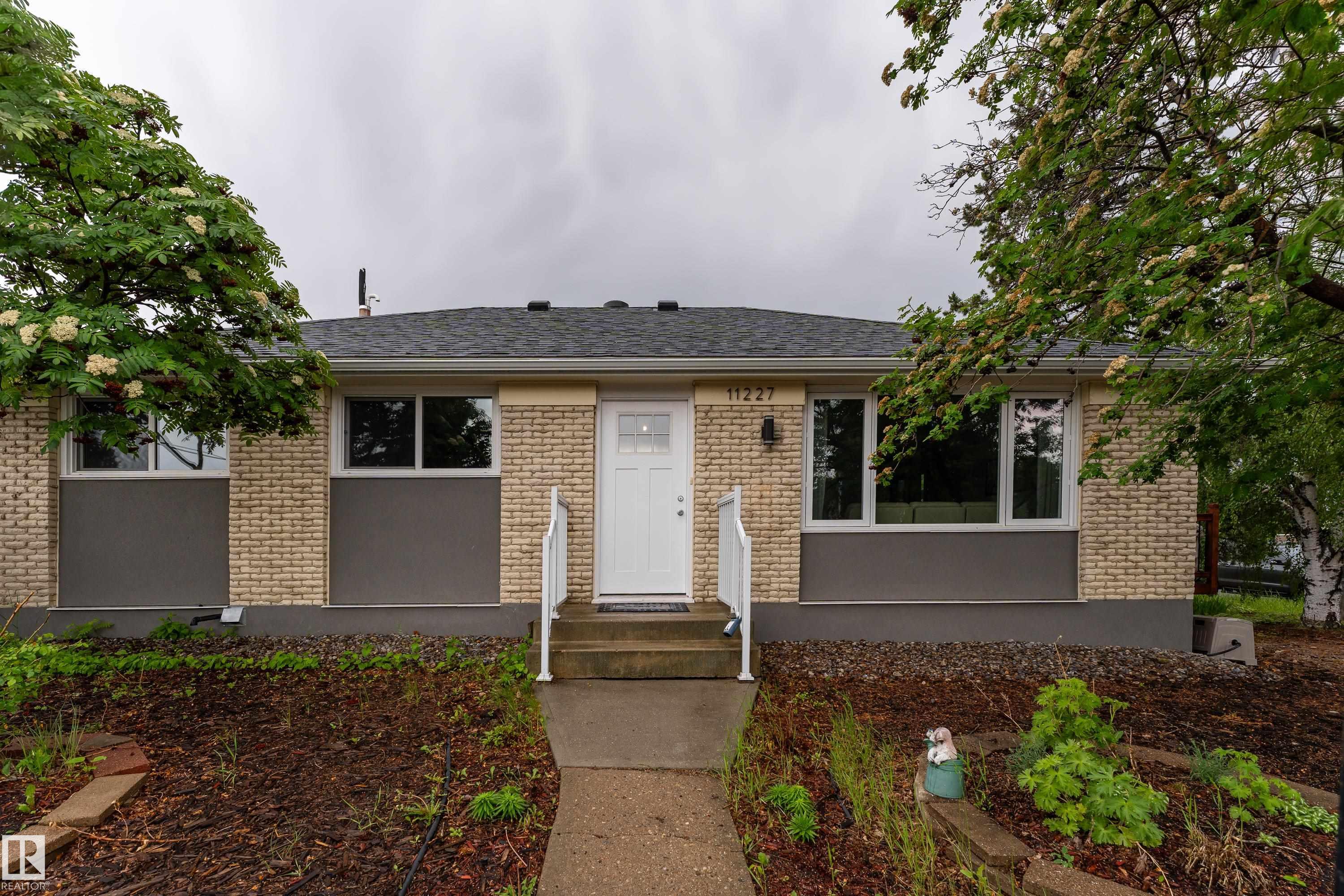 Photo 32 at 11227 40 Avenue NW, Greenfield, Edmonton