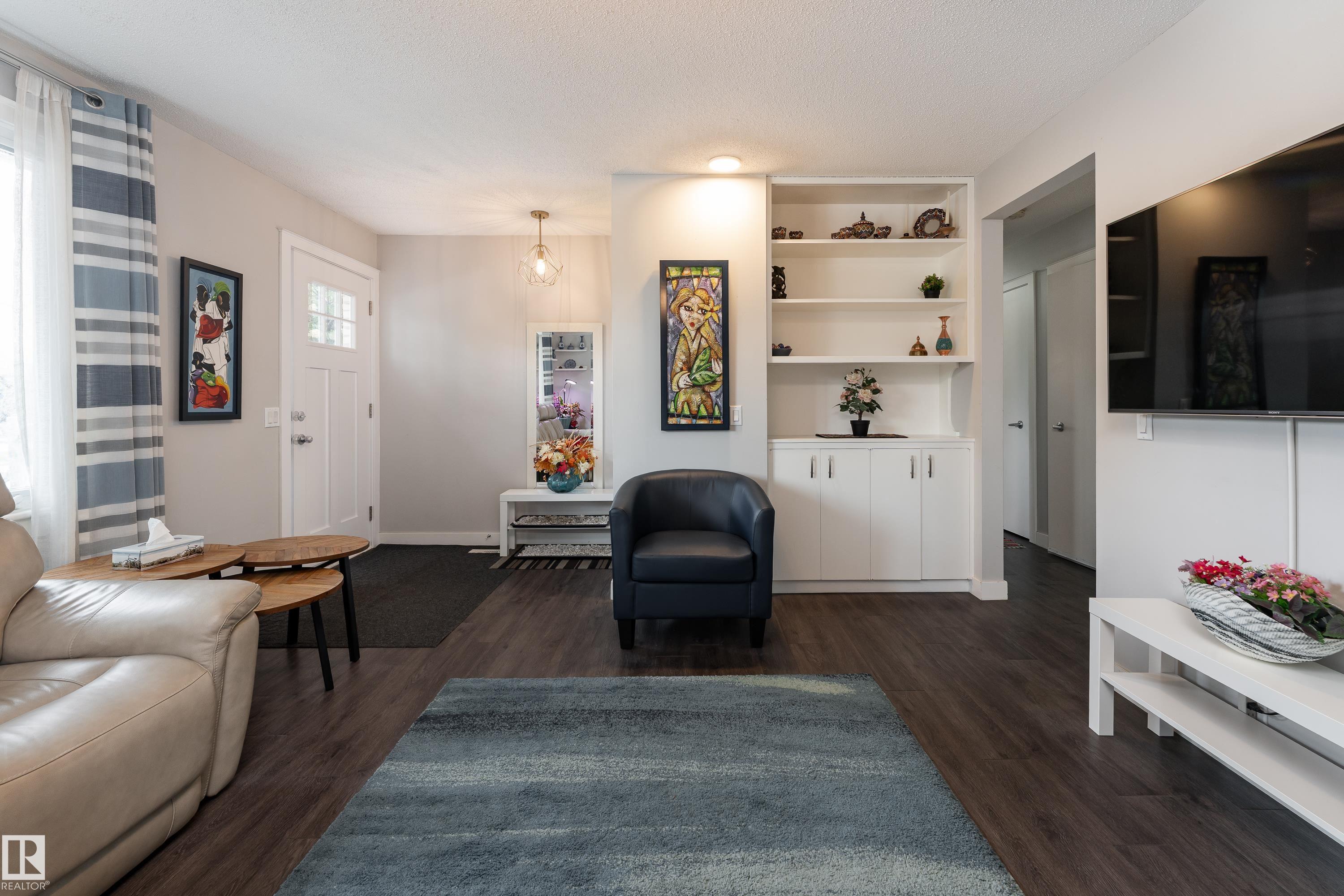 11227 40 Avenue NW, Greenfield, Edmonton