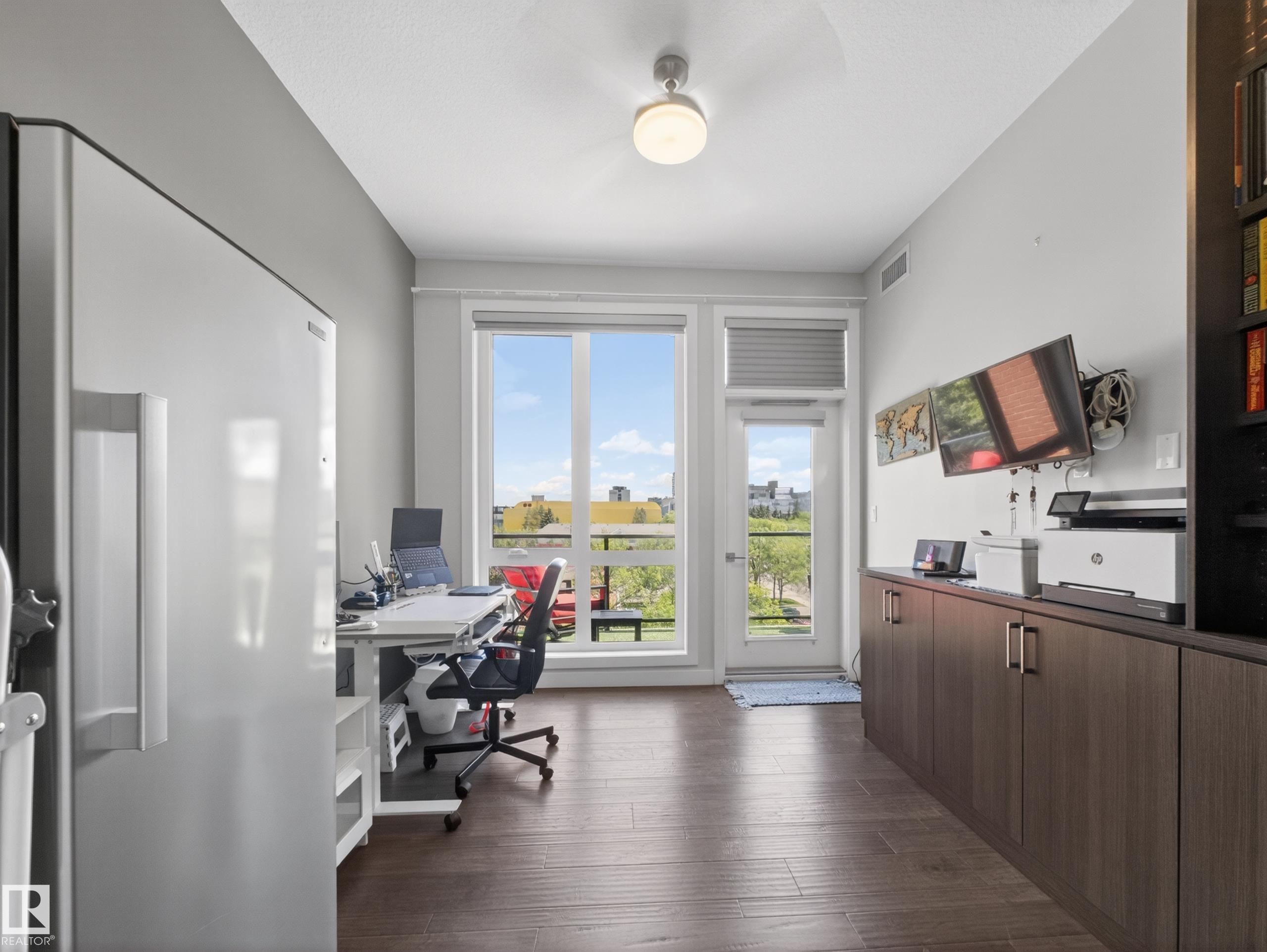 Photo 12 at 403 - 11710 87 Avenue NW, Windsor Park, Edmonton