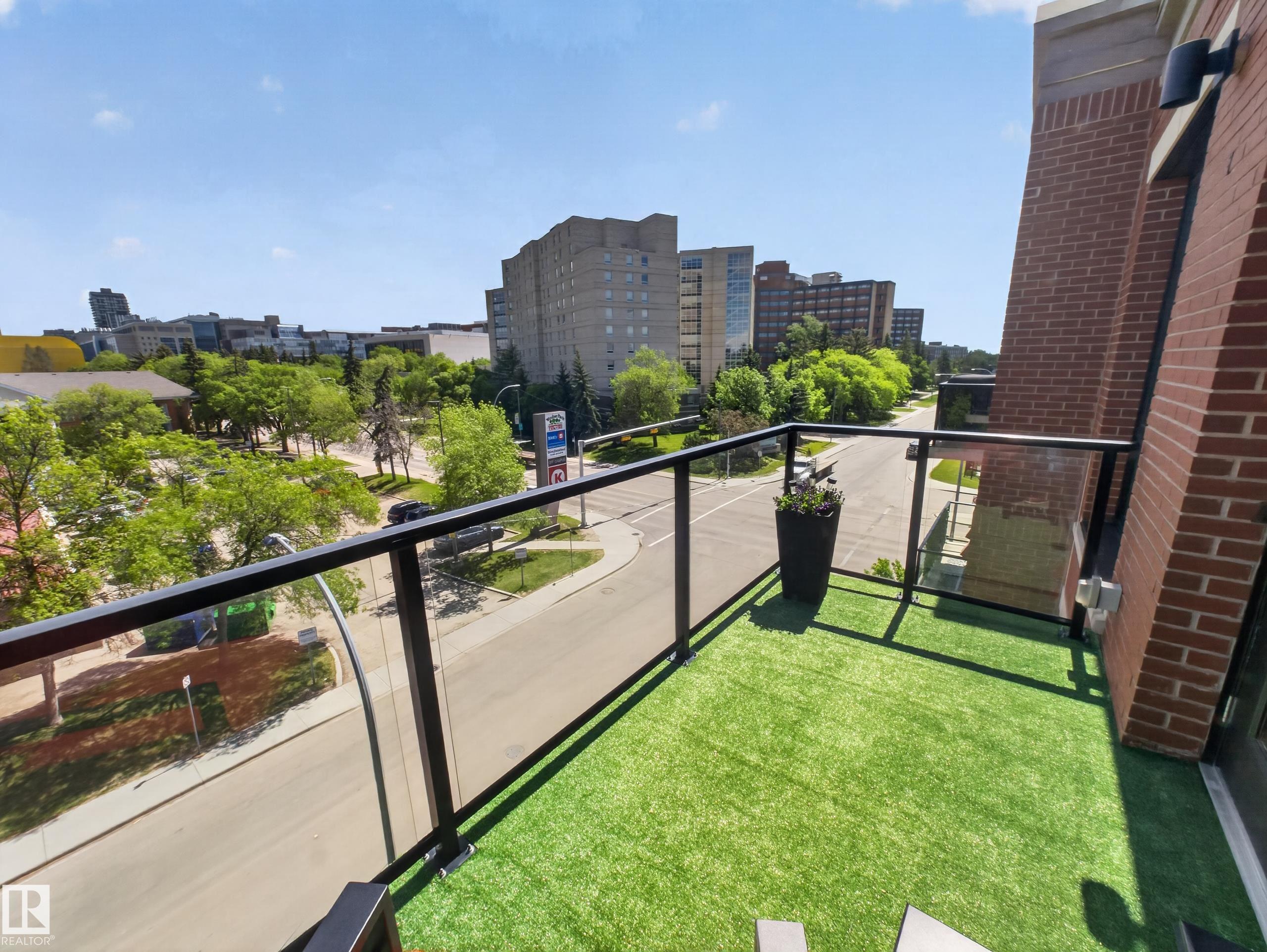 Photo 15 at 403 - 11710 87 Avenue NW, Windsor Park, Edmonton