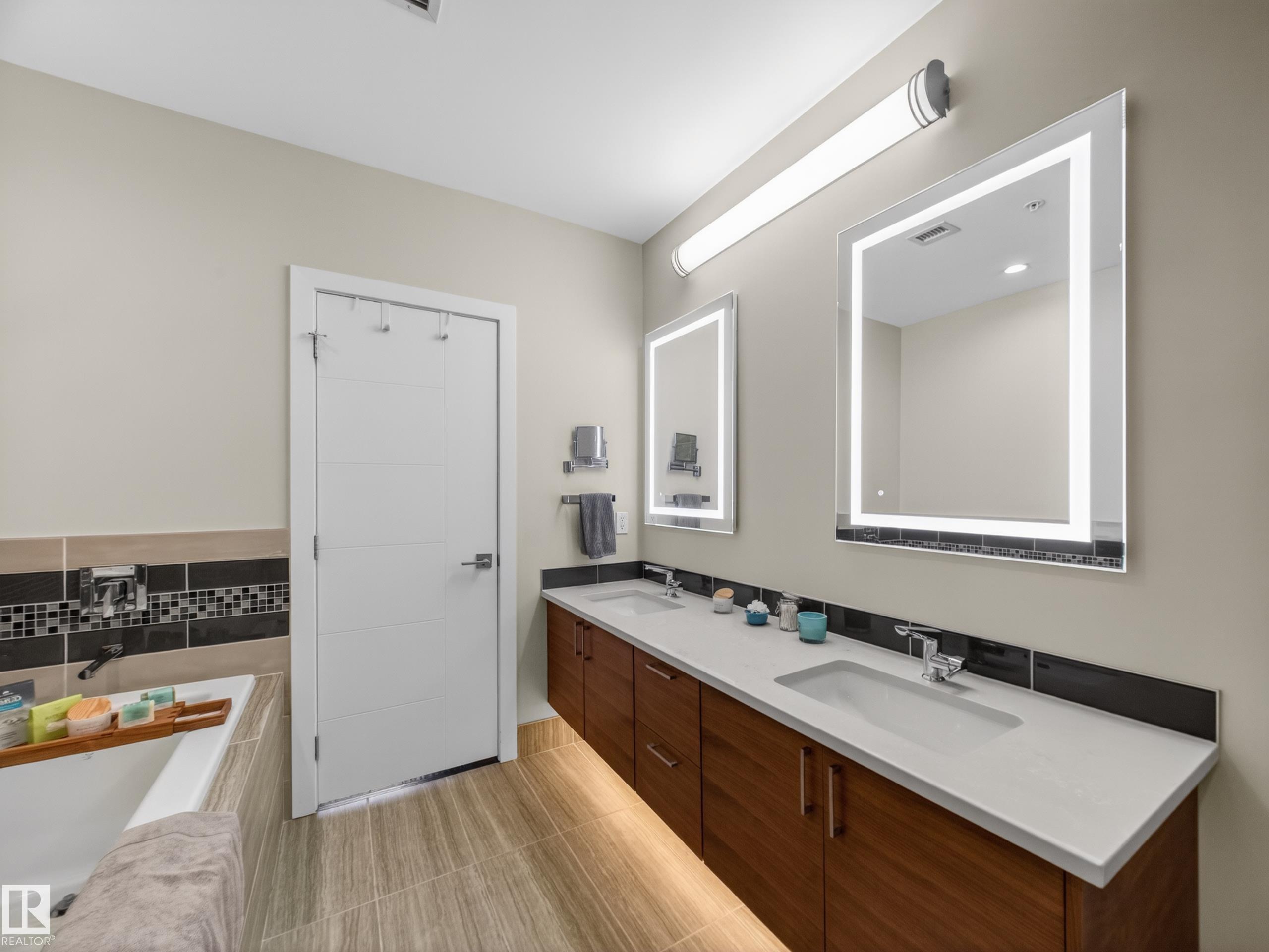 Photo 46 at 403 - 11710 87 Avenue NW, Windsor Park, Edmonton