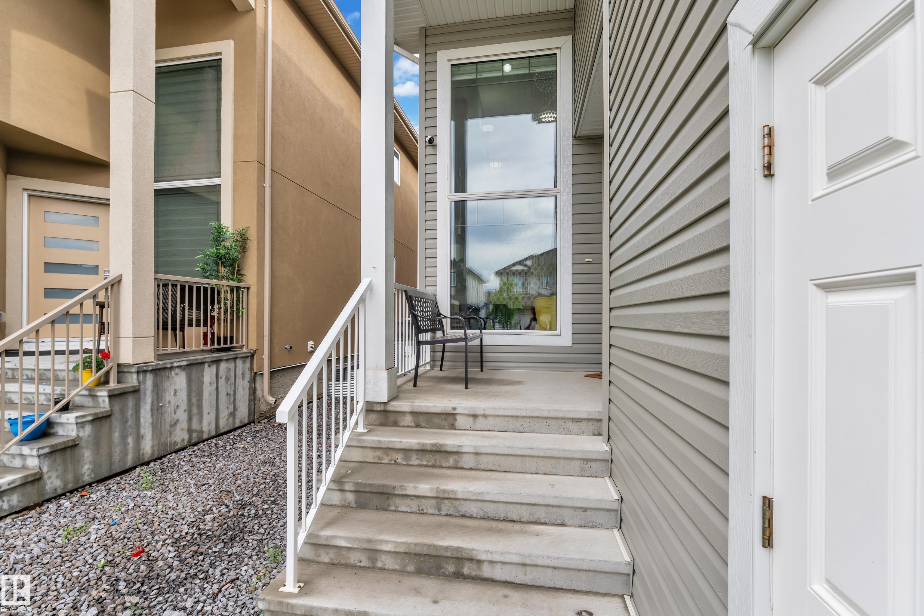 2419 15 Avenue NW, Laurel, Edmonton