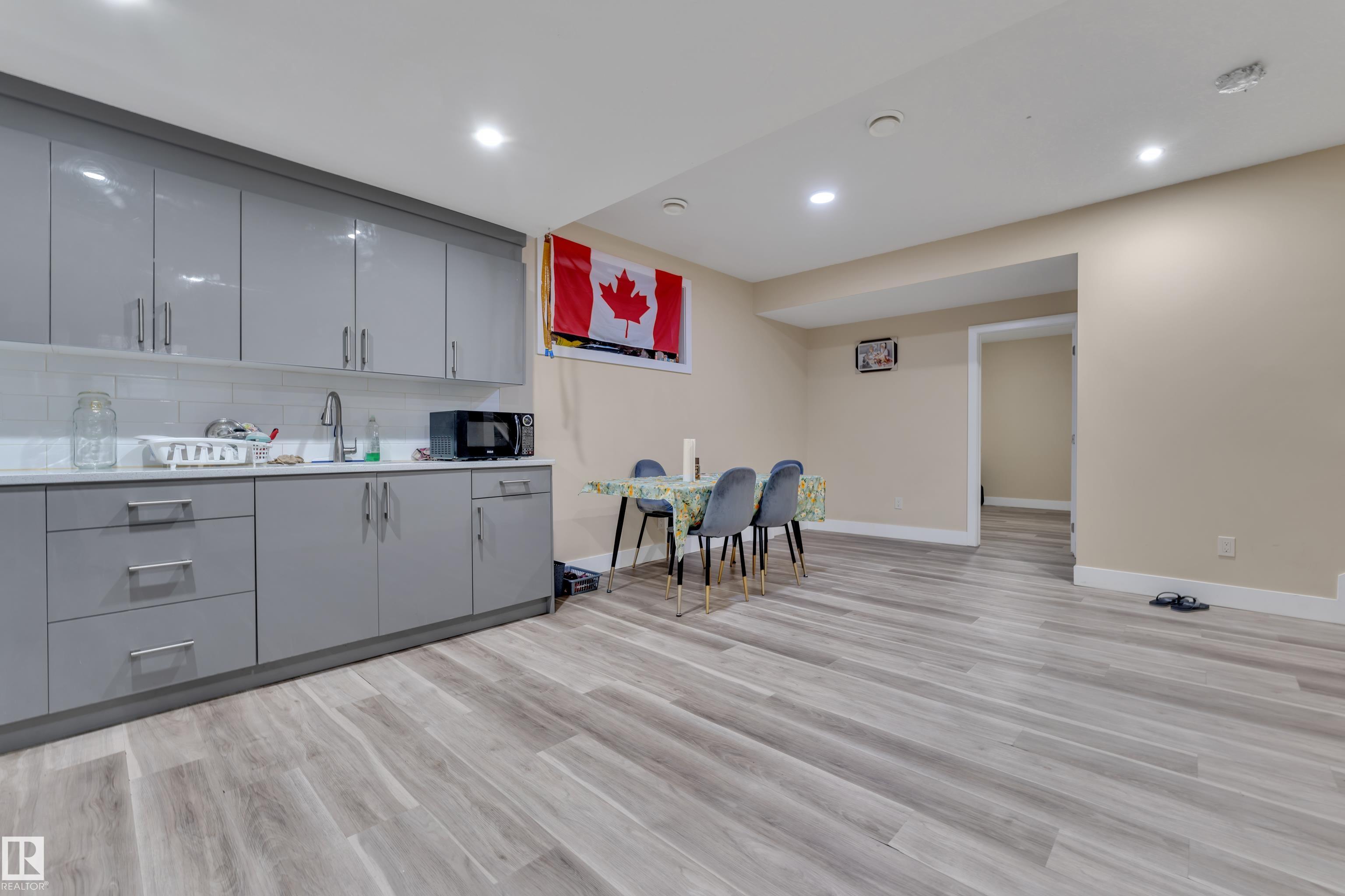 Photo 34 at 2419 15 Avenue NW, Laurel, Edmonton