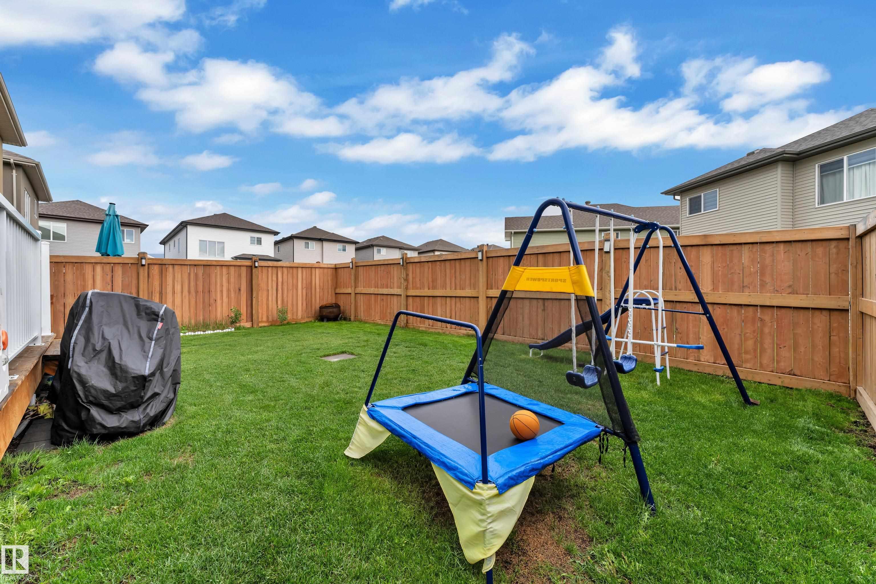 Photo 40 at 2419 15 Avenue NW, Laurel, Edmonton