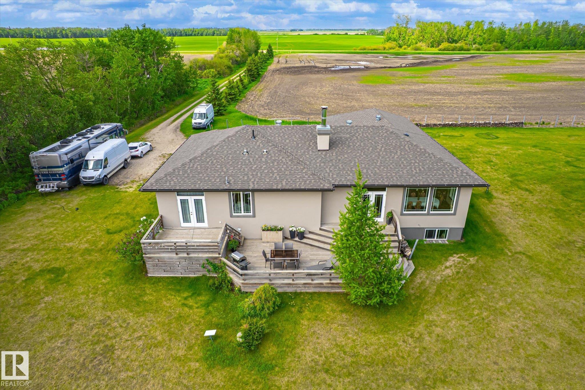 Photo 46 at 56217 Rge Road 242, None, Rural Sturgeon County