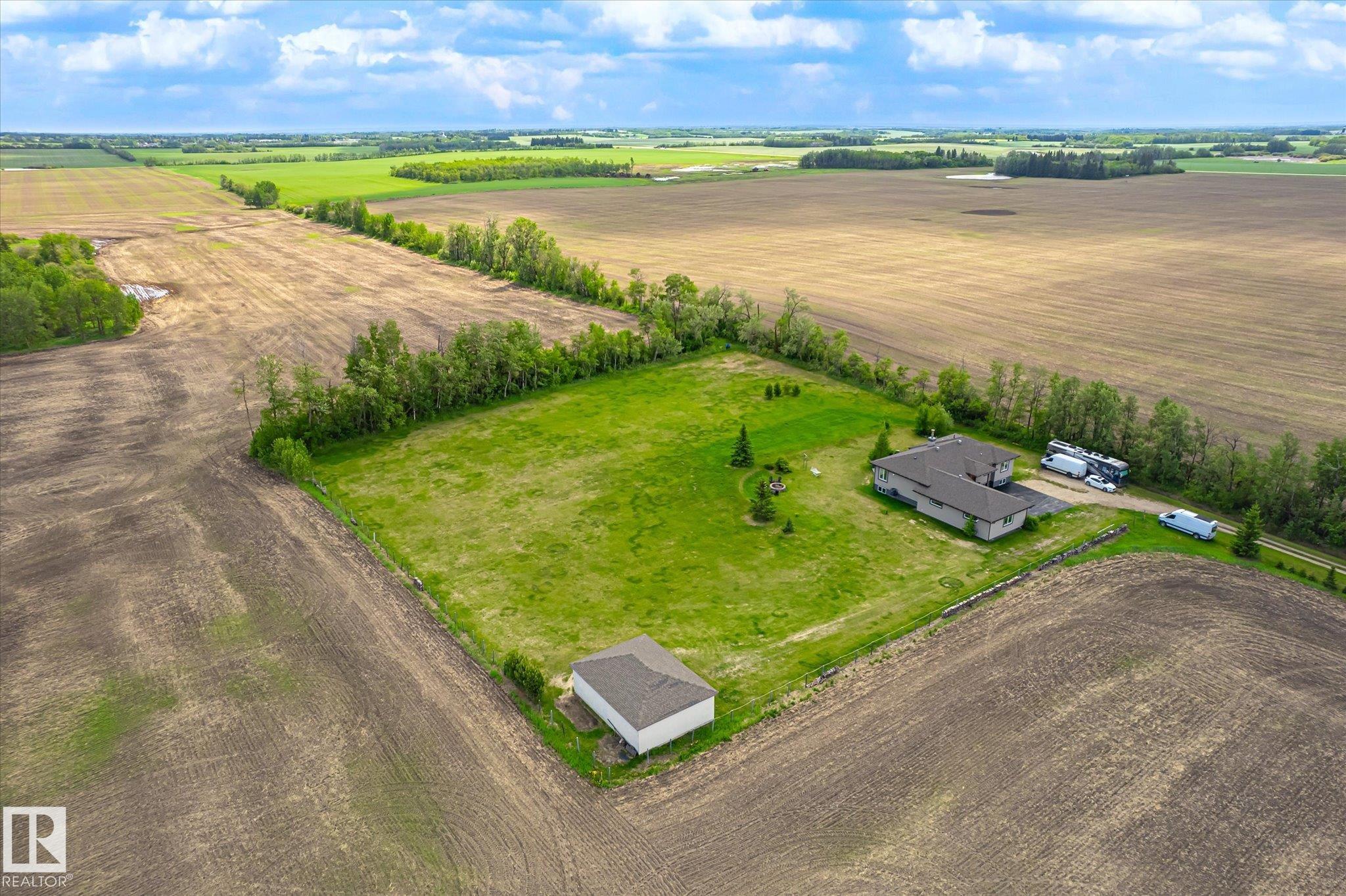 Photo 53 at 56217 Rge Road 242, None, Rural Sturgeon County