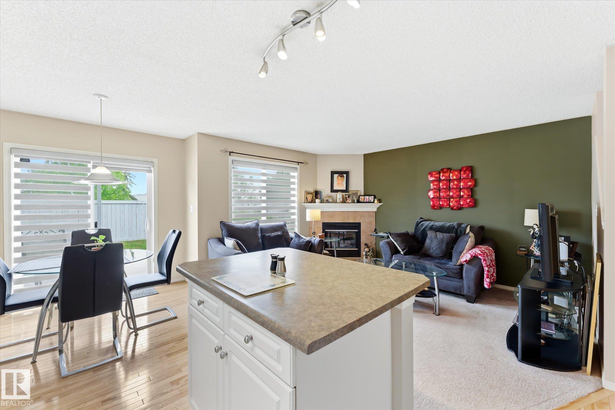 Photo 17 at 37 - 4020 21 Street NW, Larkspur, Edmonton
